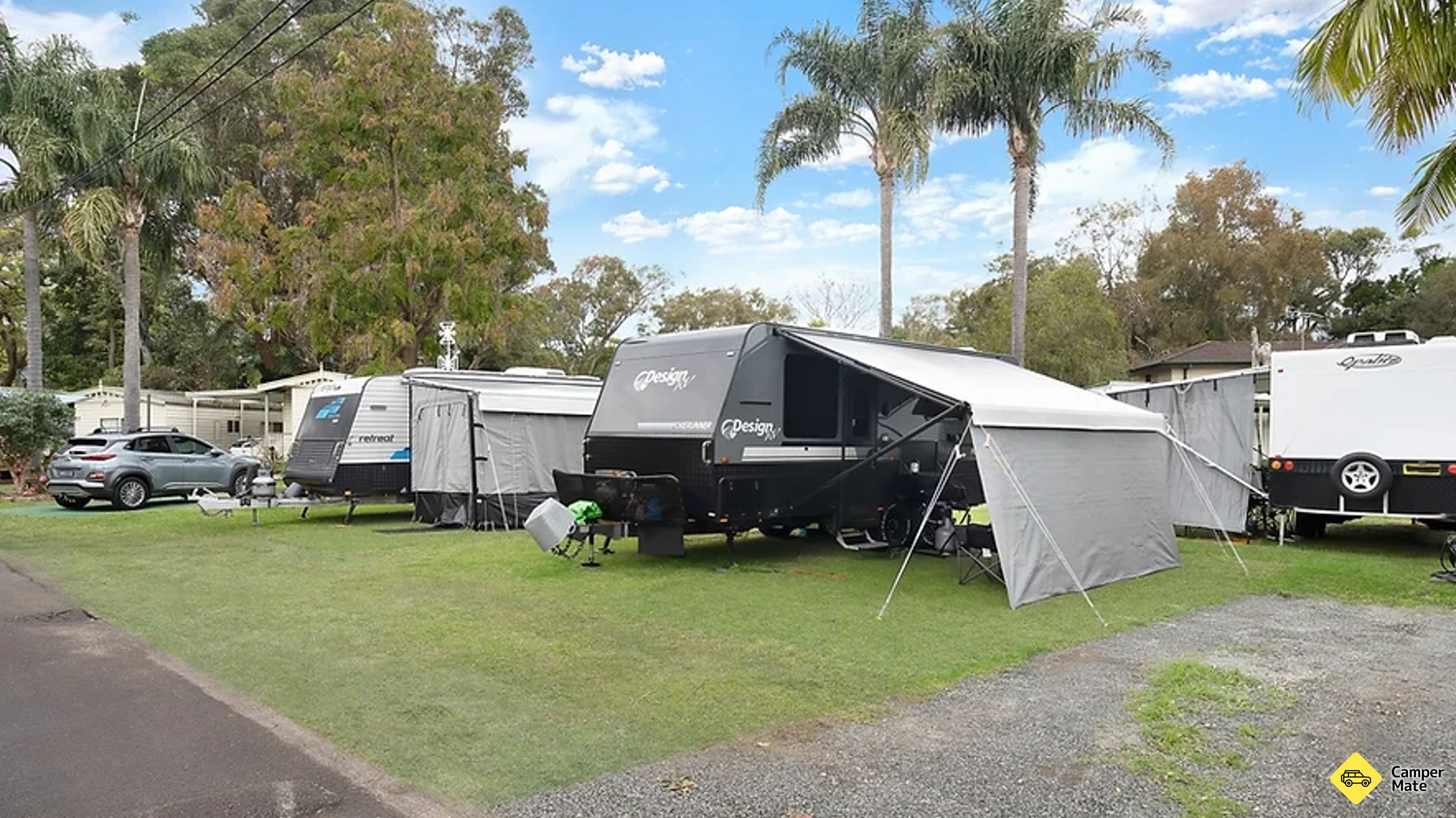 パラダイス・パームス・カラヴァン・パーク Paradise Palms Caravan Park