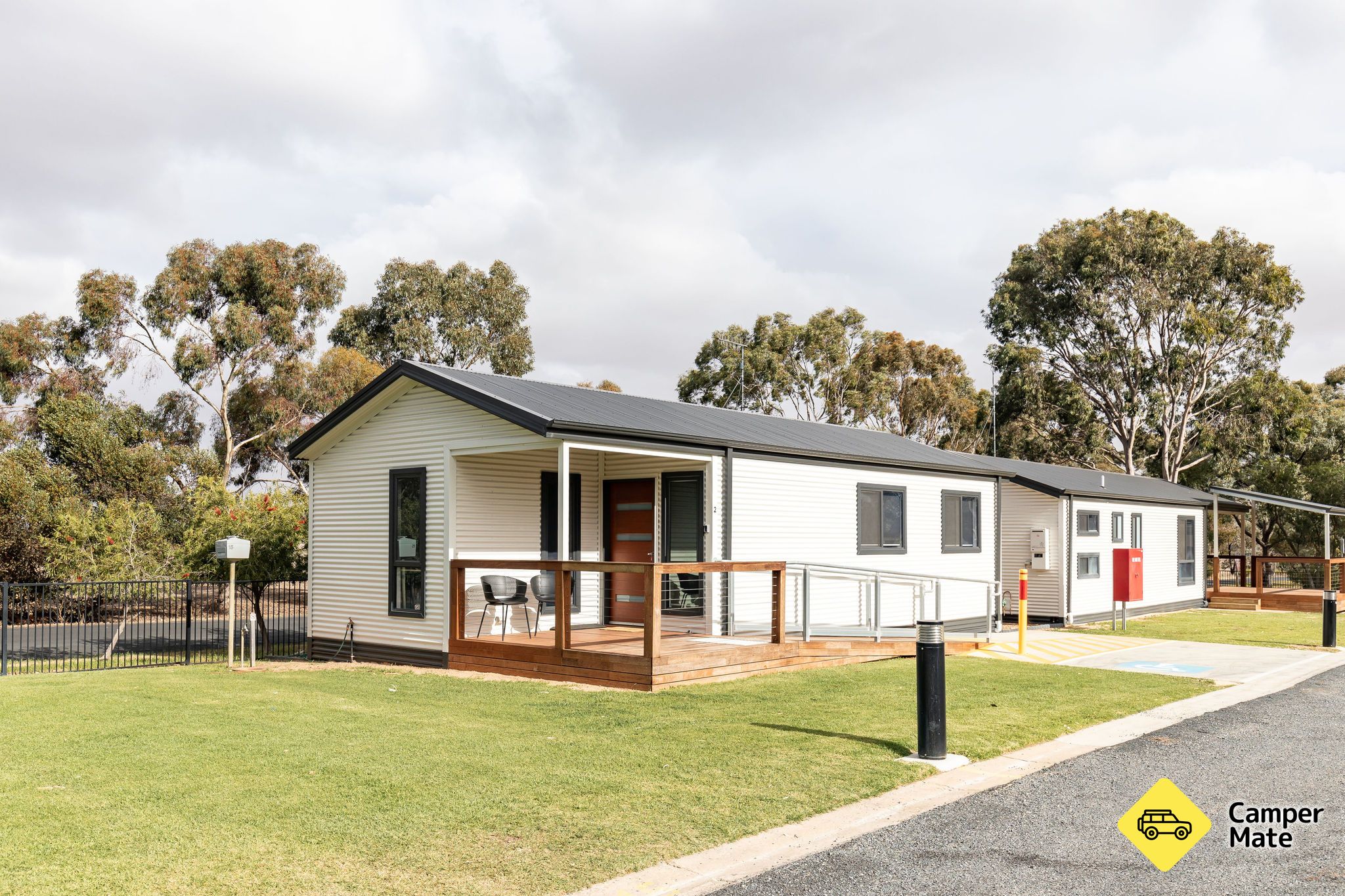 Kaniva Poolside Caravan Park - Image 2