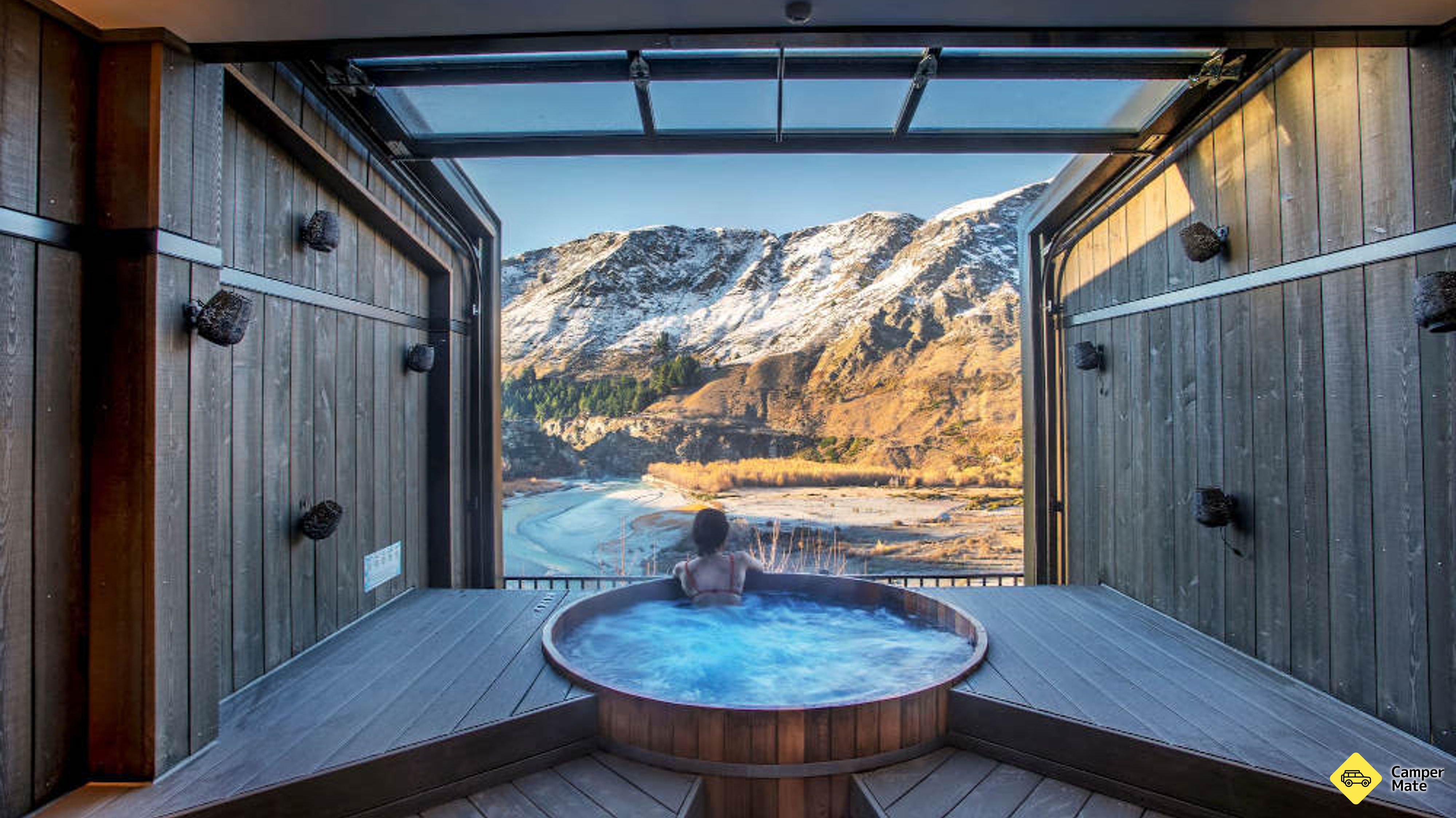 Les Hot Pools