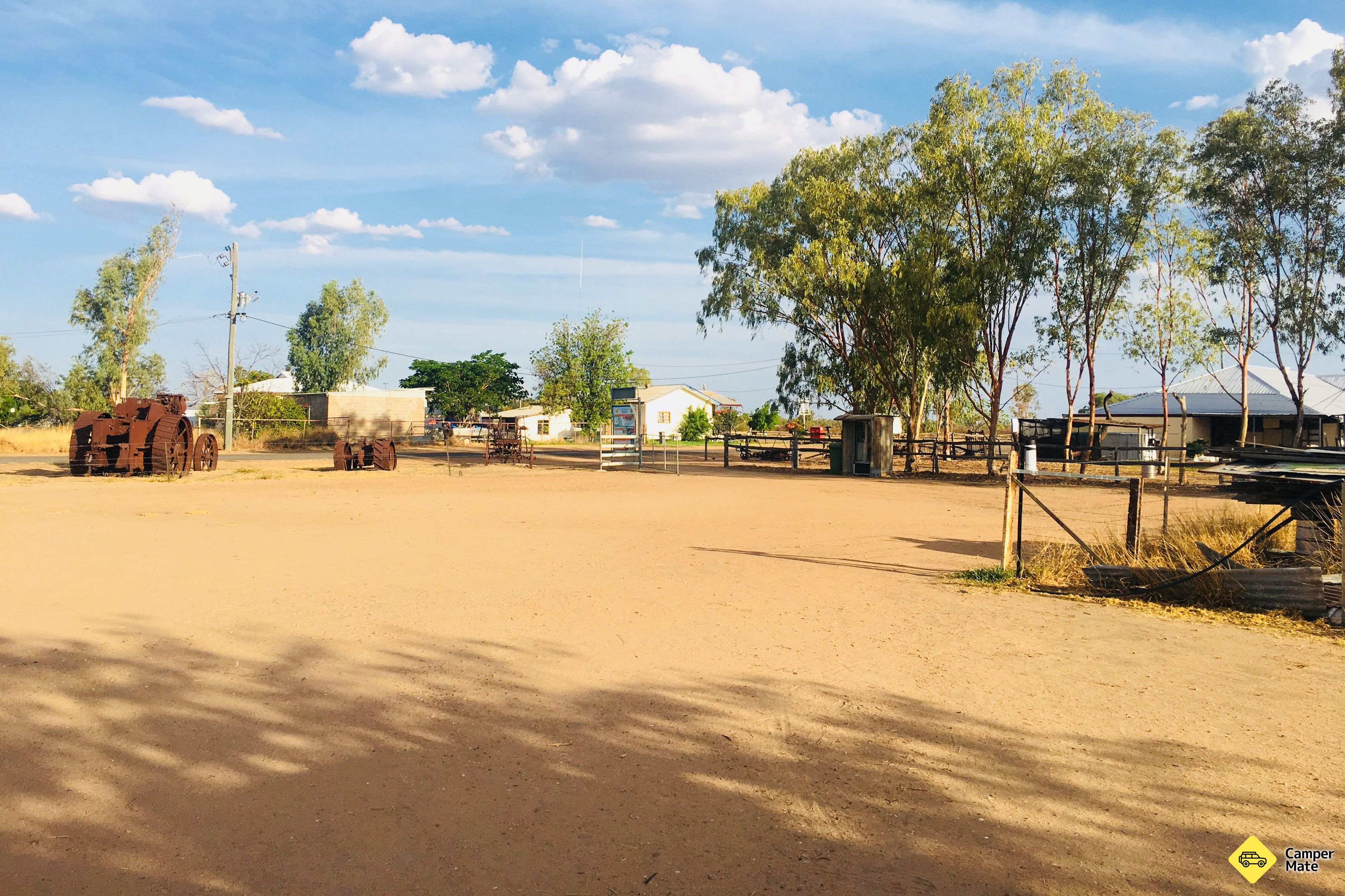 Prairie Hotel Camping - Image 3