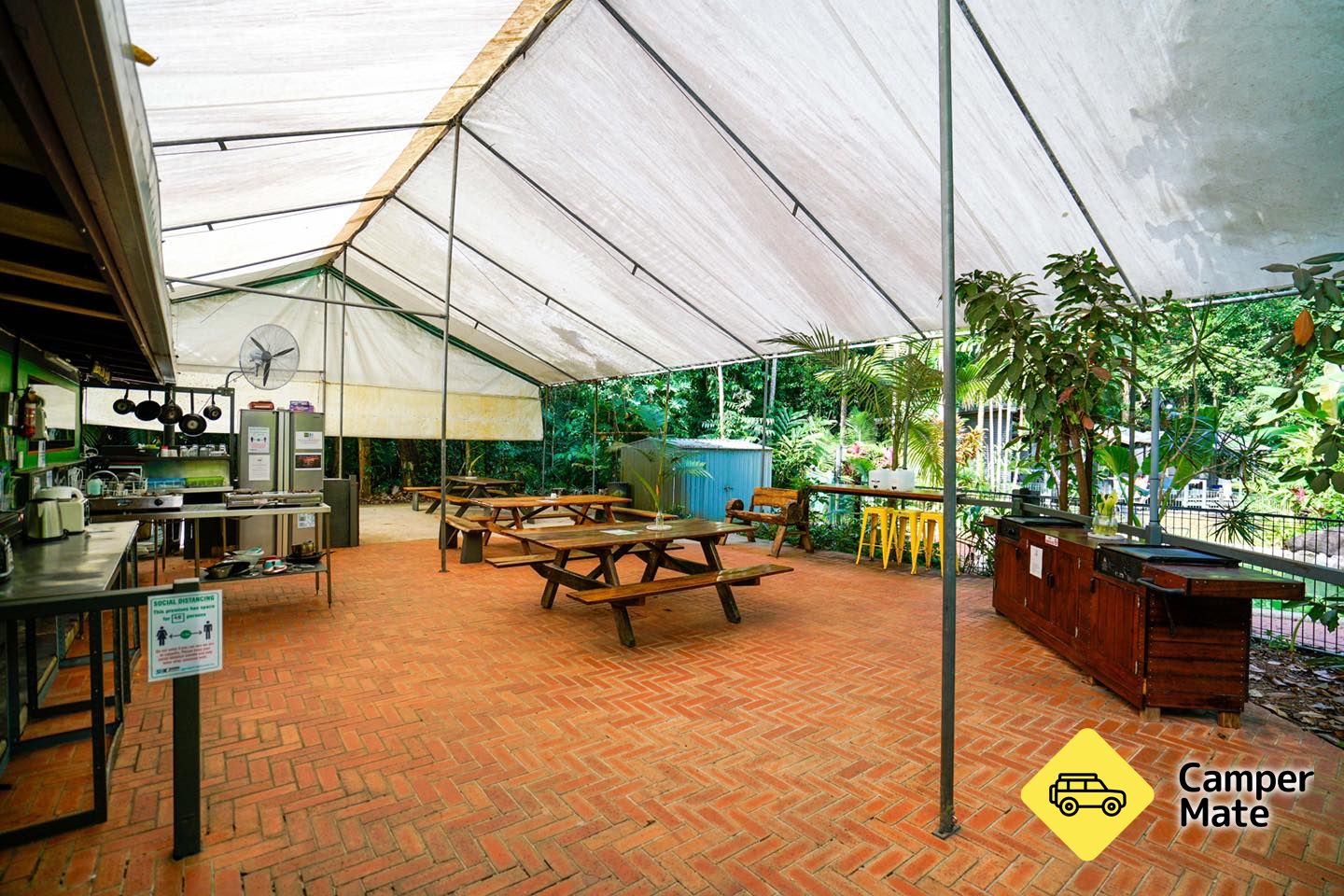 Safari Lodge and Campground - Image 3