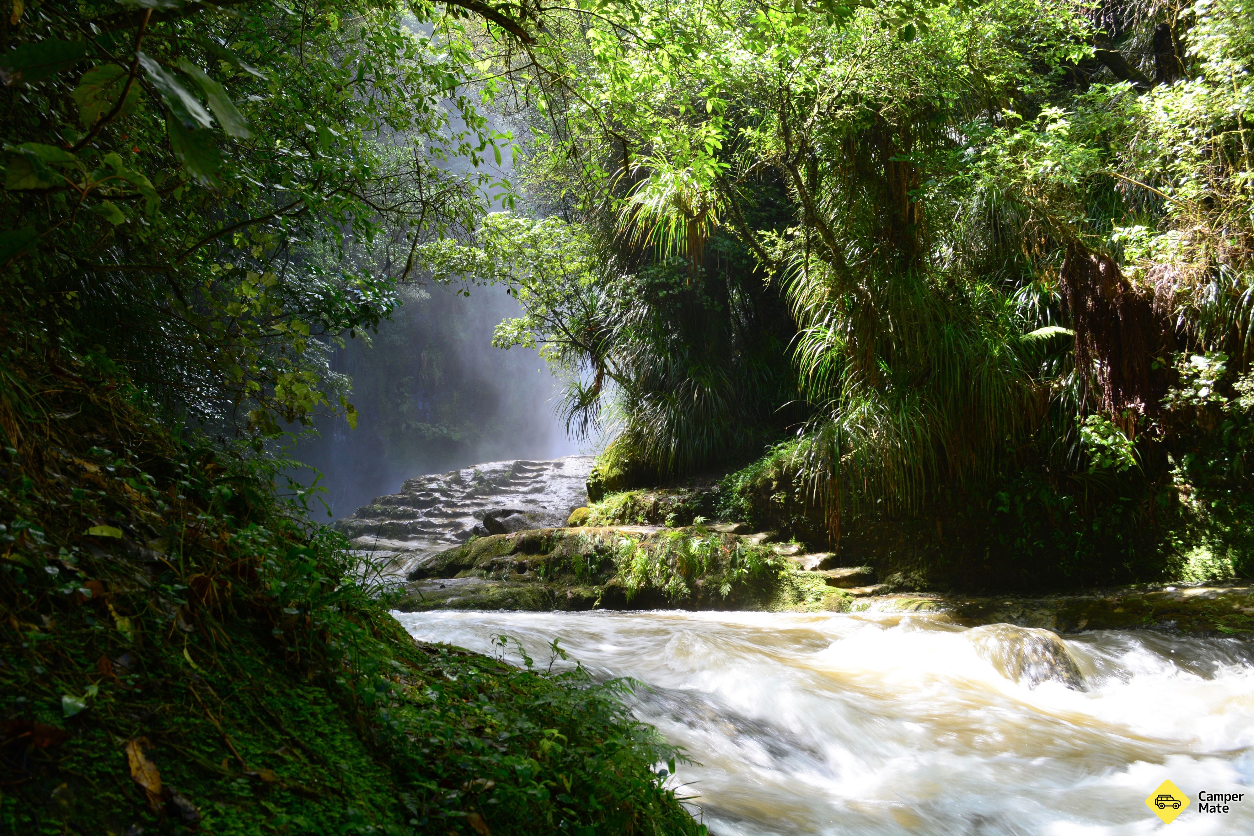 Kaiate Falls - Image 2
