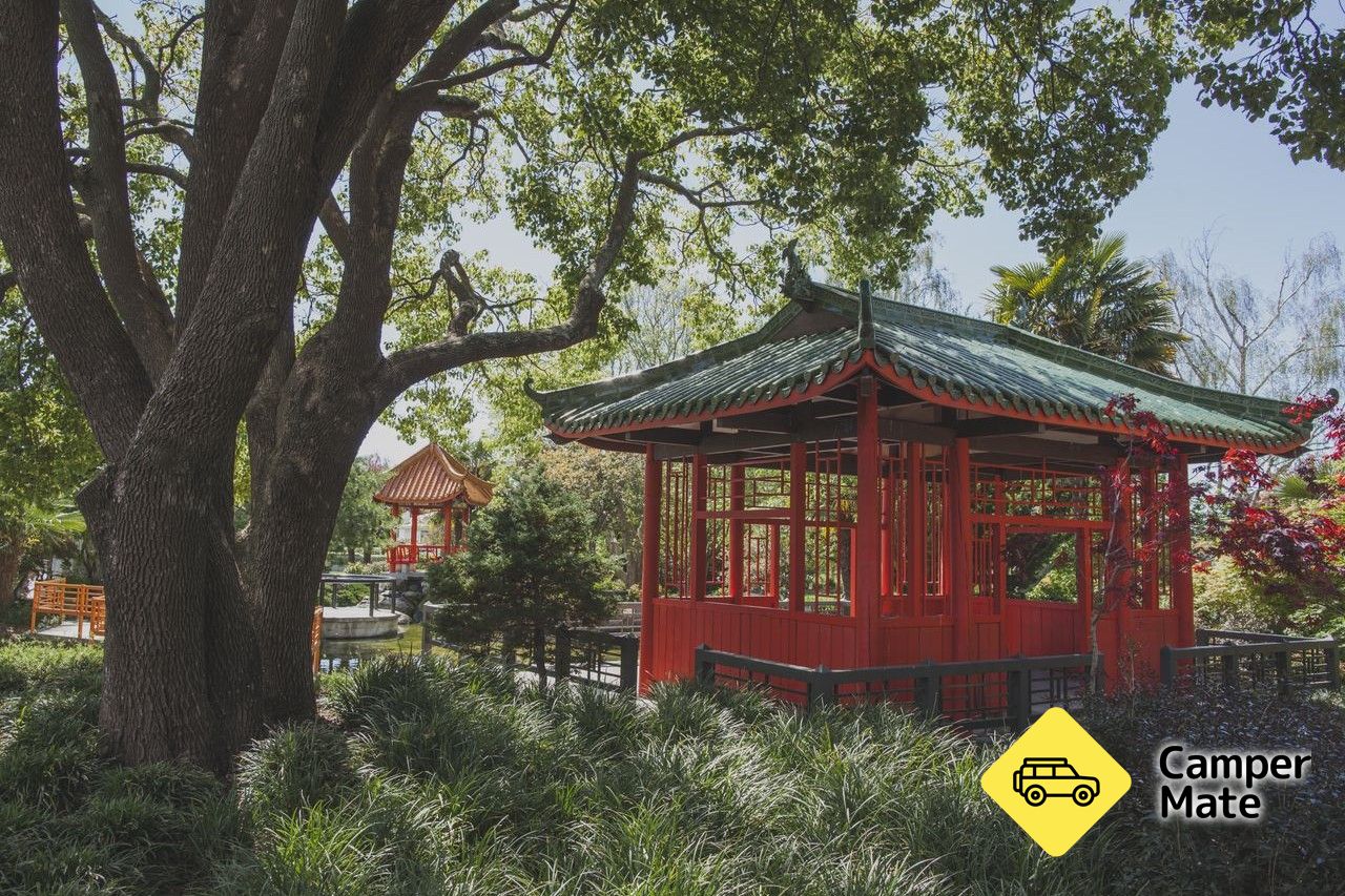 Pemandangan Osmanthus Garden