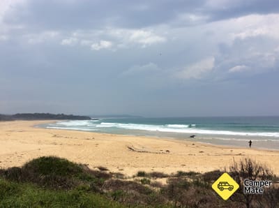 Cuttagee Beach and Lake(カッタゲイビーチと湖)
