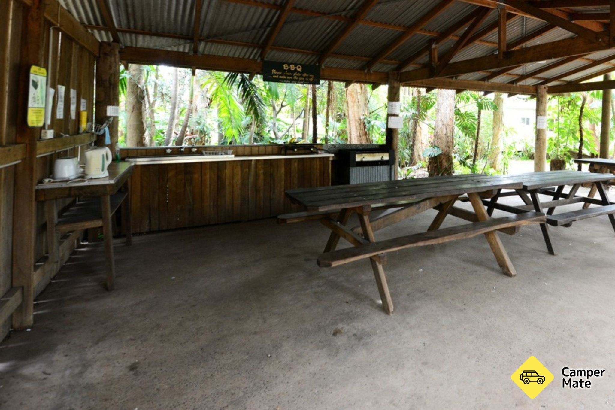 Flynns Beach Caravan Park - Image 3