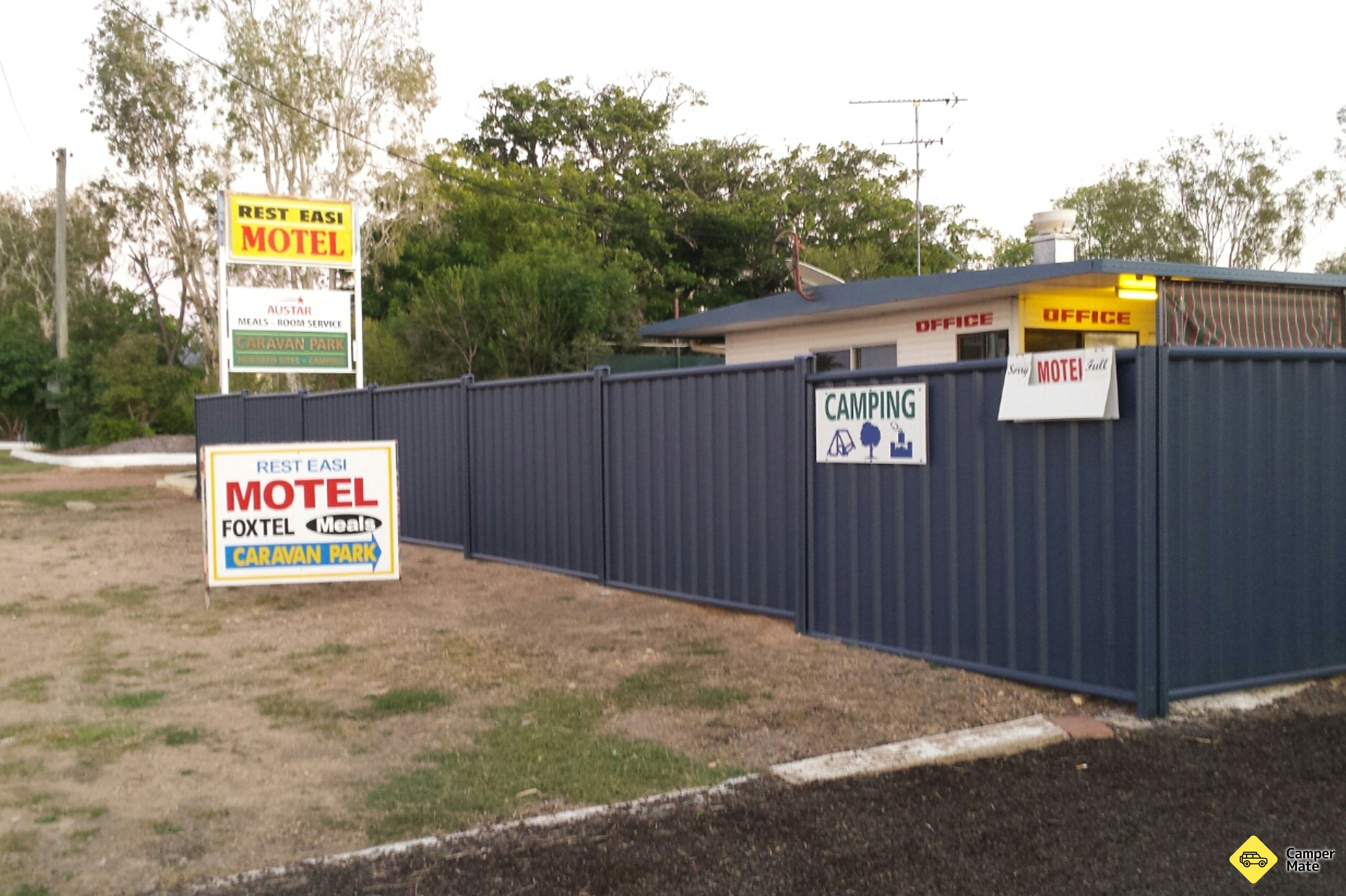 Rest Easi Motel Caravan Park
