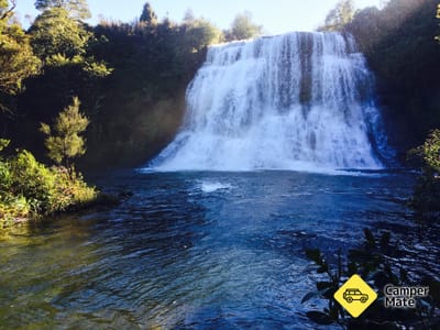 Papakorita Falls & Walk
