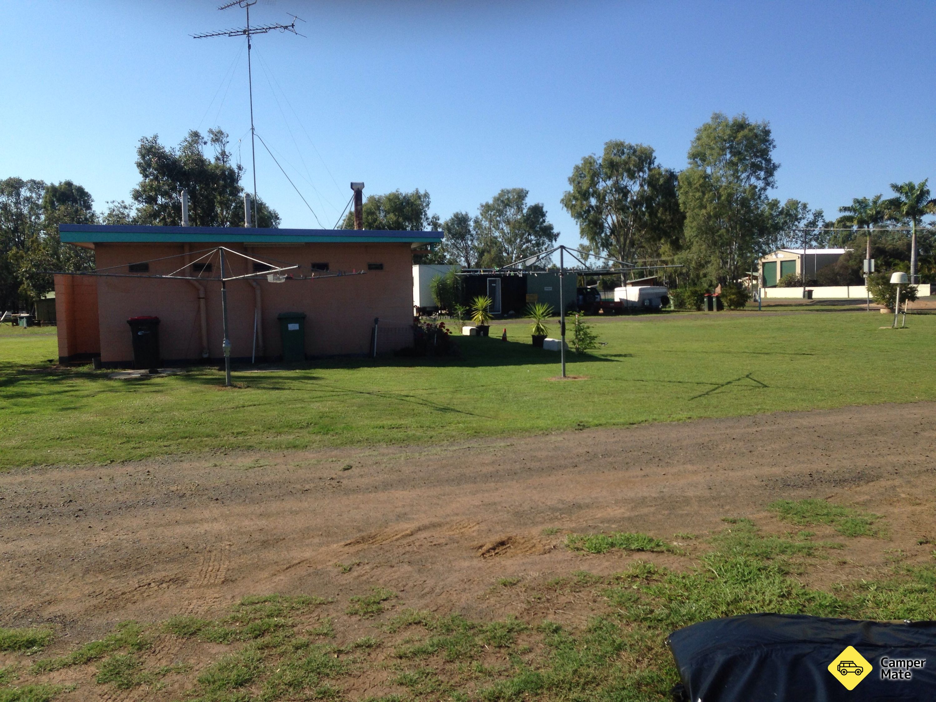 Dingo Van & Motorhome Park