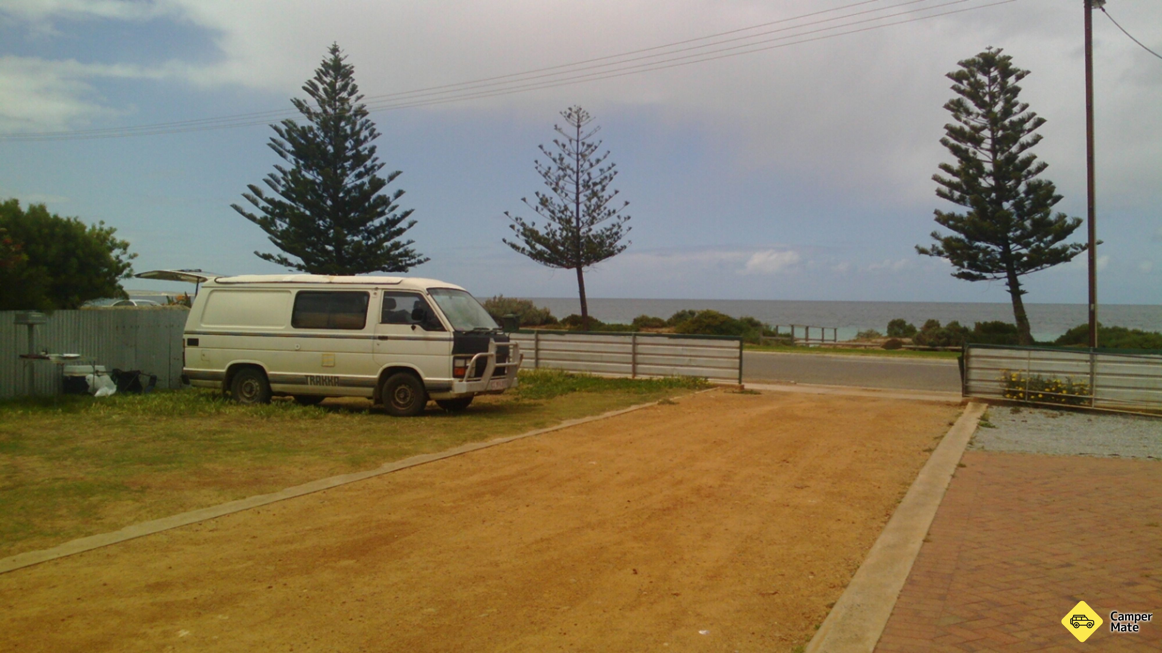 CWA Cottages & Caravan Park
