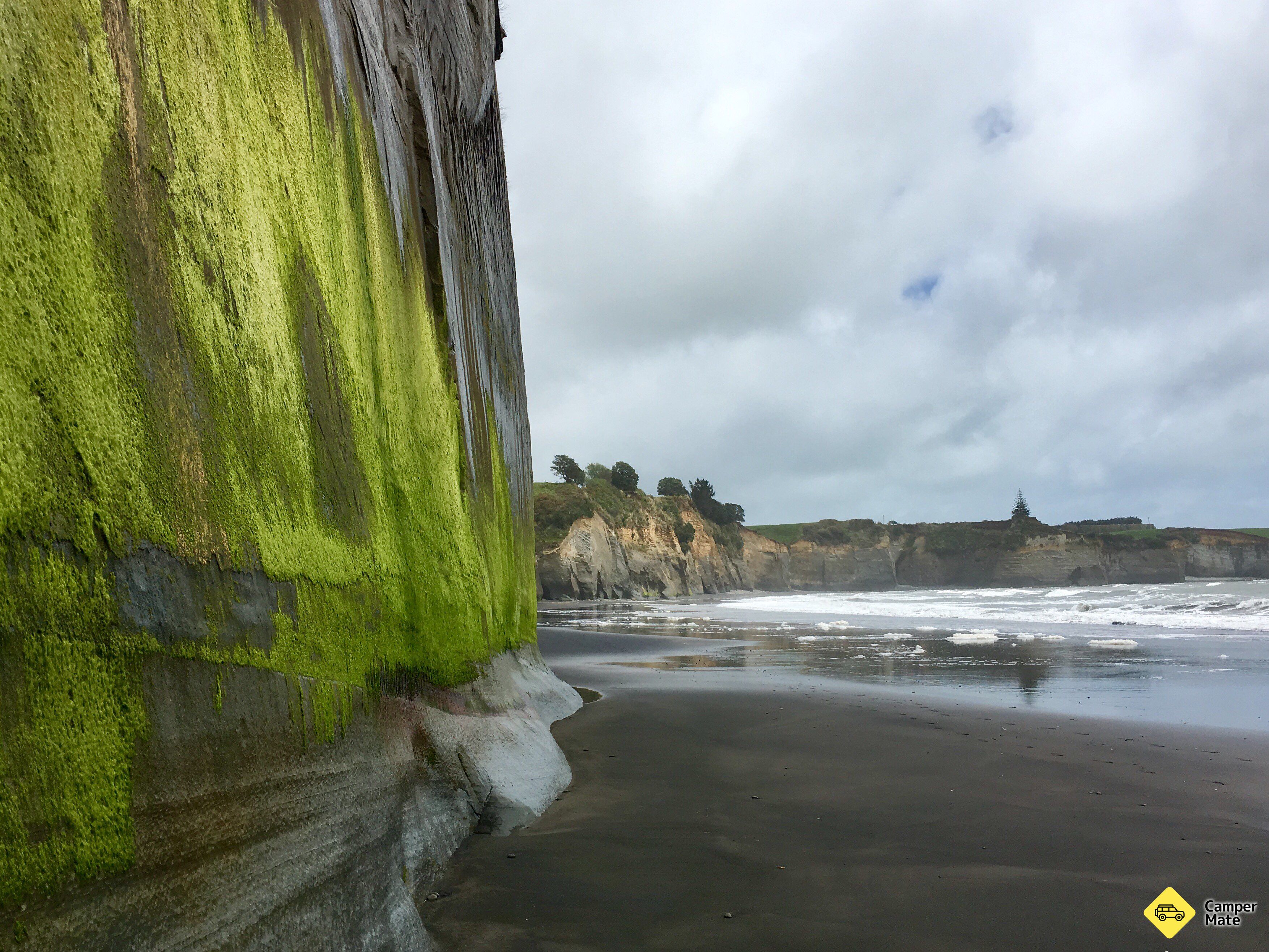 White Cliff Bay - Image 3