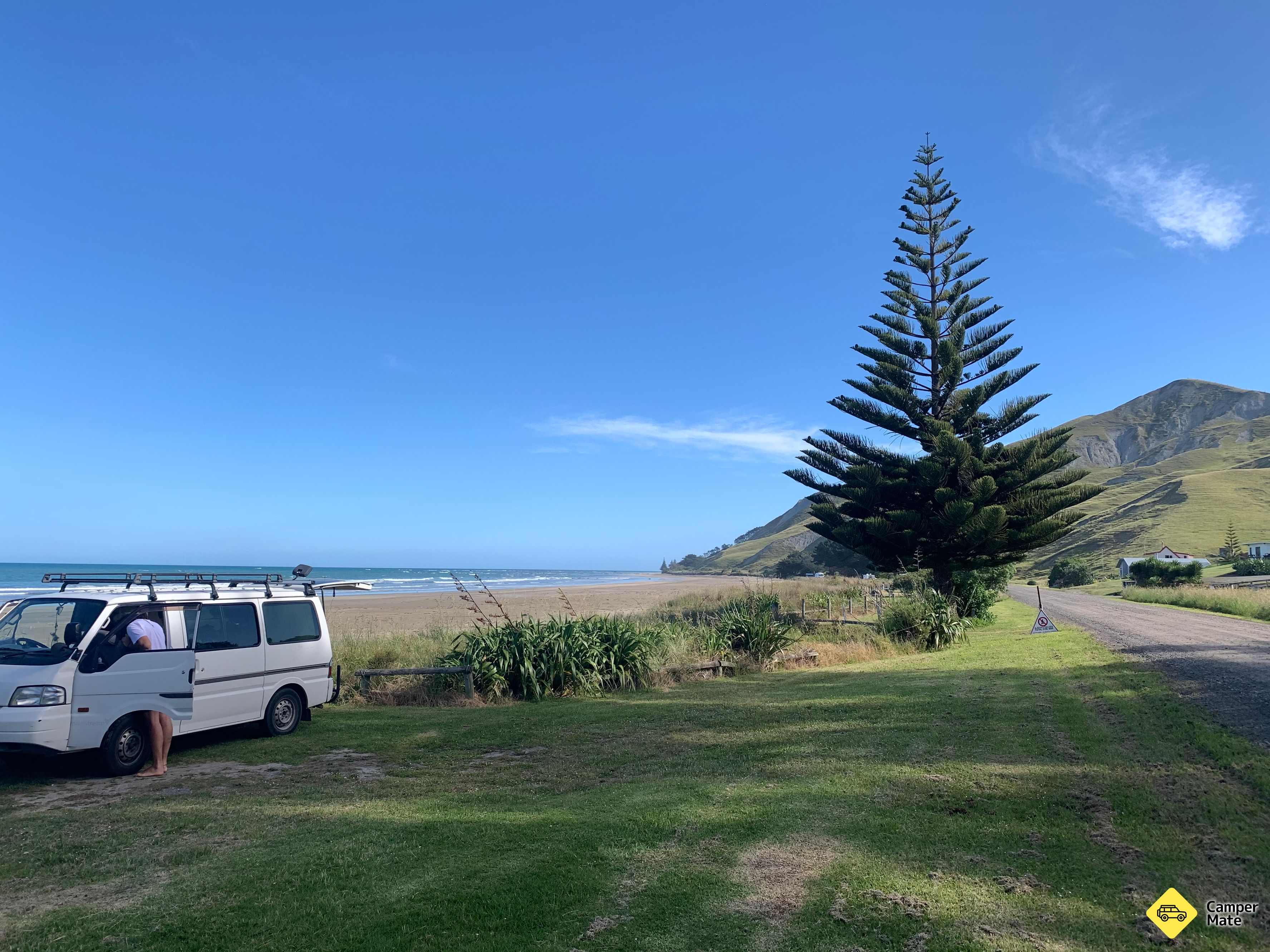 Camp de plage de Pourerere - Image 3