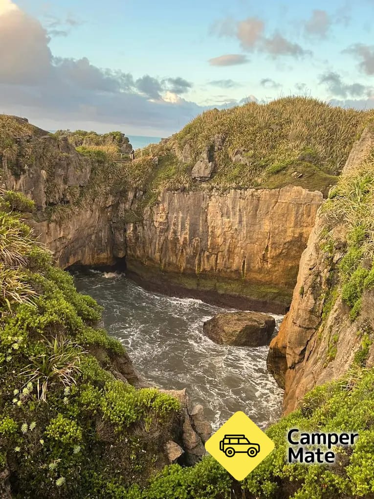 Punakaiki Cavern kort spasertur - Image 3