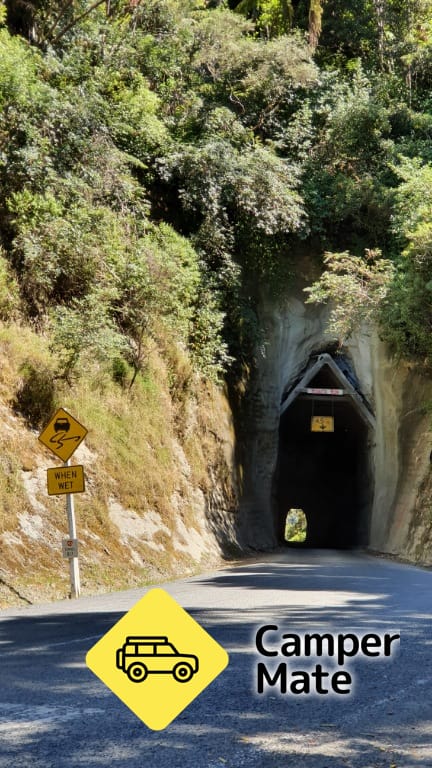 Moki Tunnel - Image 3