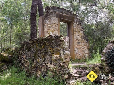 Tiện ích của Ghost House Walk Trail