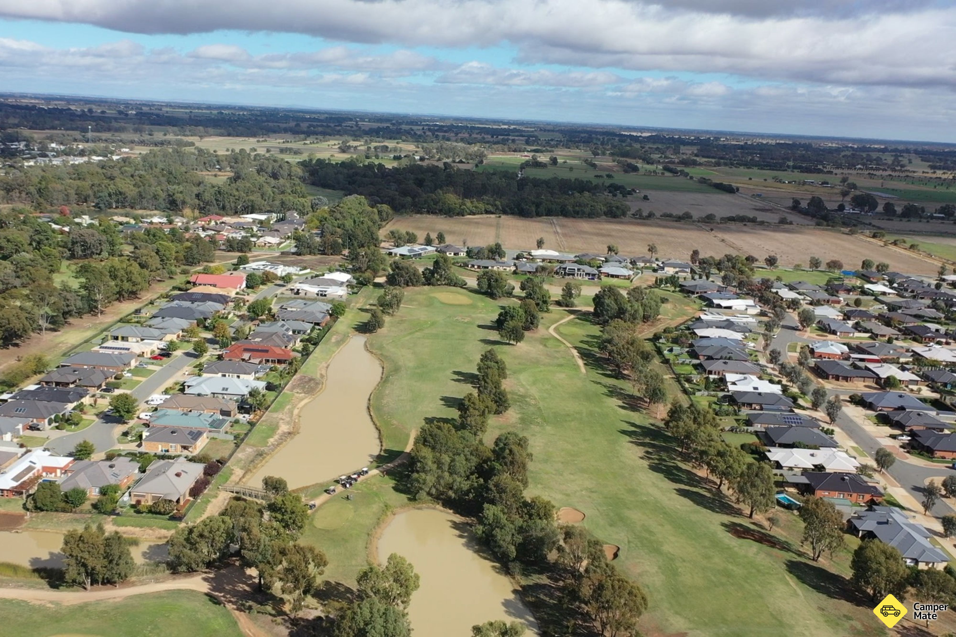 हिल टॉप गोल्फ और देश क्लब