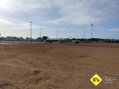 Esperance Overflow Campground 근처 오락거리