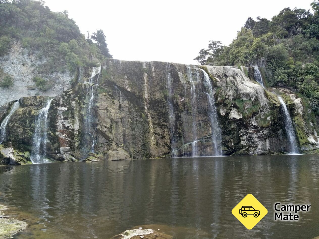 Waihi Falls คาร์ปาร์ค