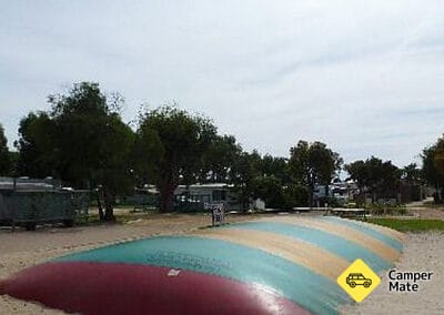 สนามวันหยุด Esperance Pink Lake