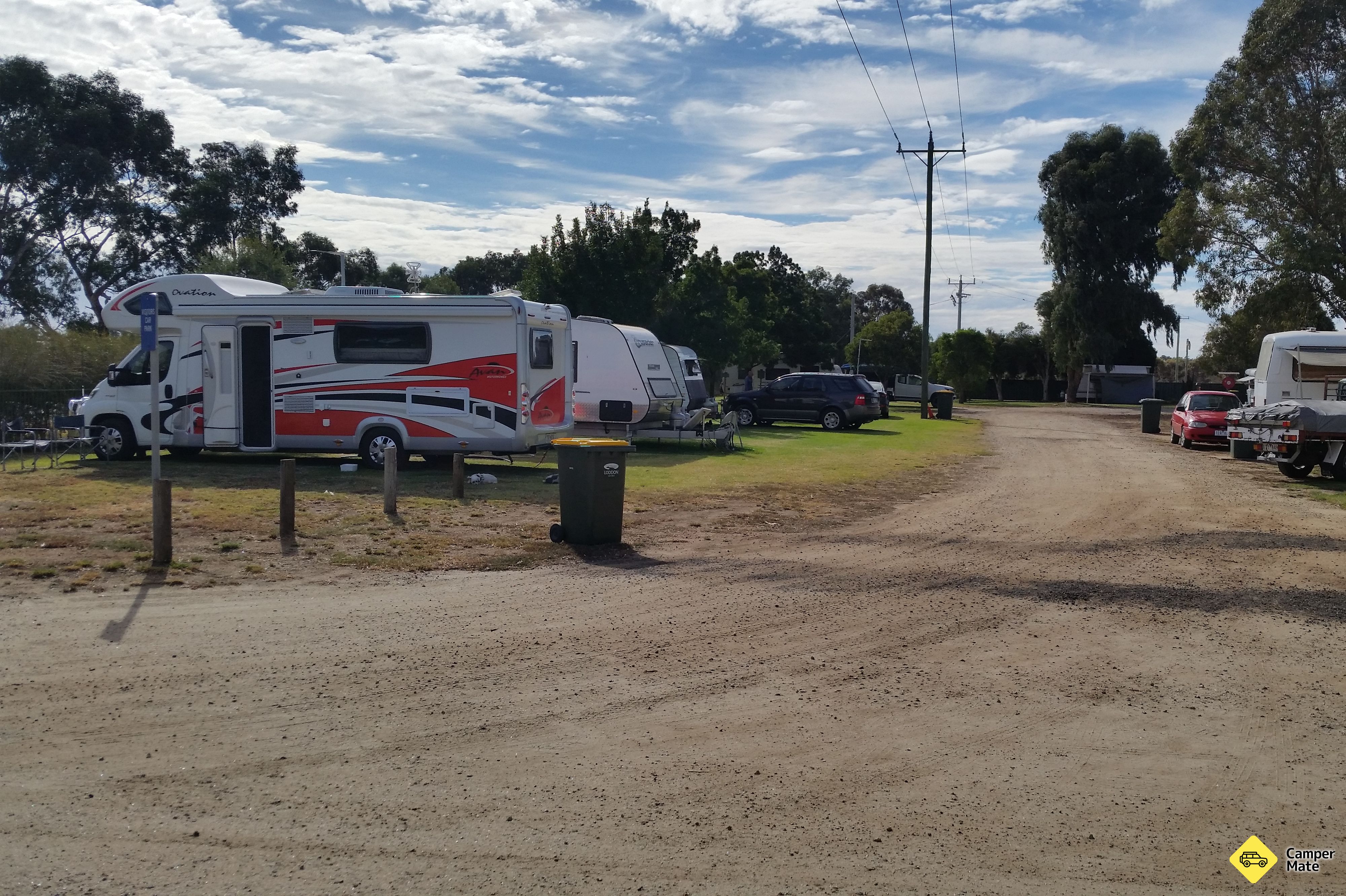 Pyramid Hill Caravan Park megtekintése