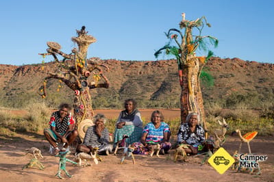 Tjanpi Desert Weavers