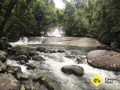 par Josephine Falls