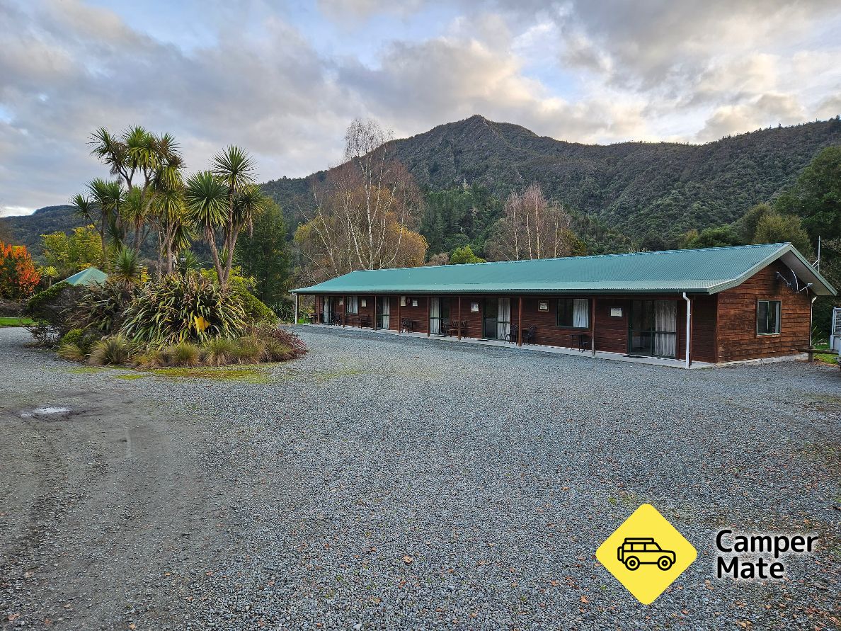 Kiwi Park Motels and Holiday Park - Image 3