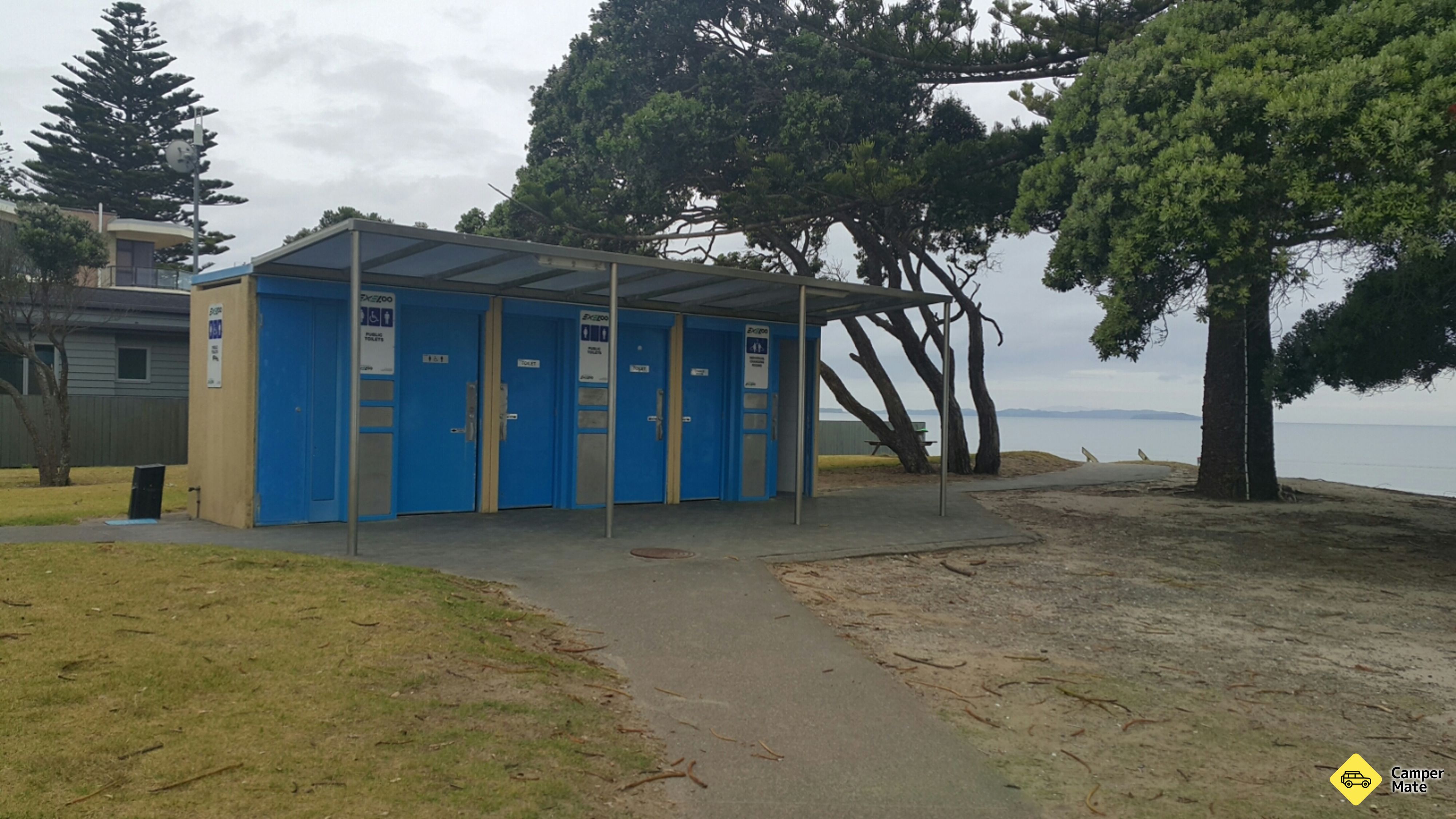 Pantai Orewa