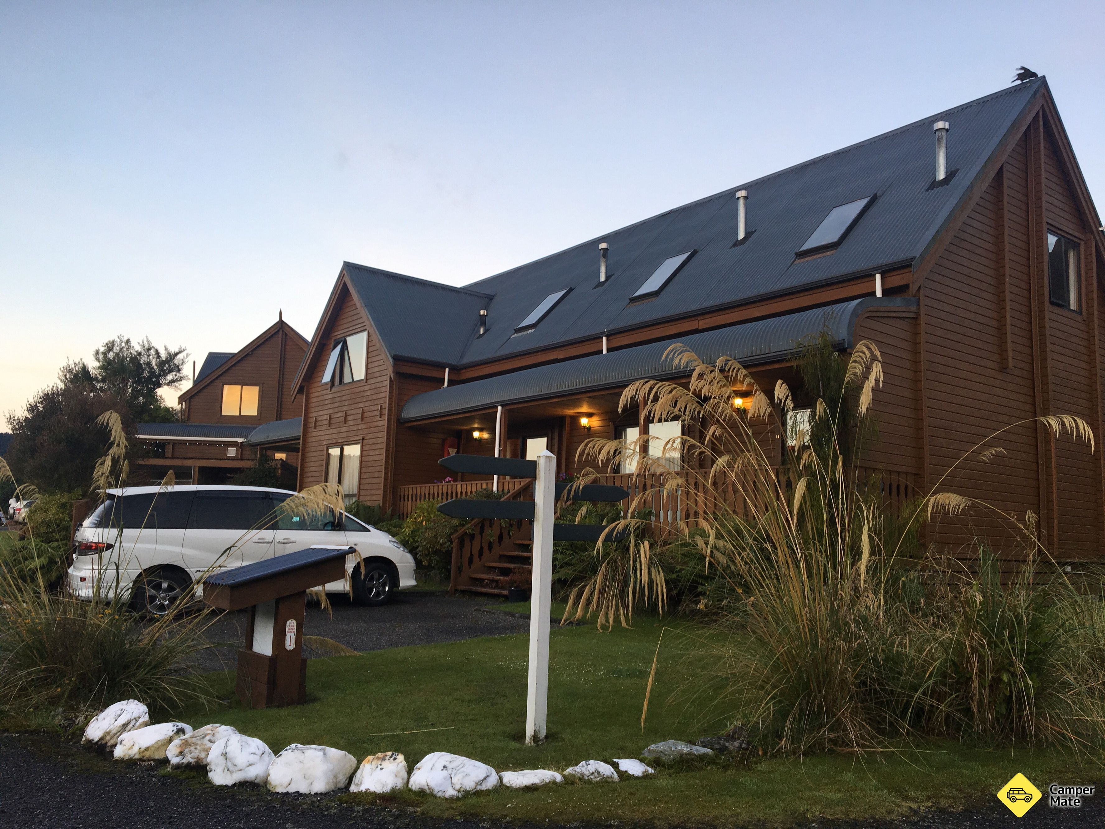 Fox Glacier Lodge & Campervan Park - Image 3