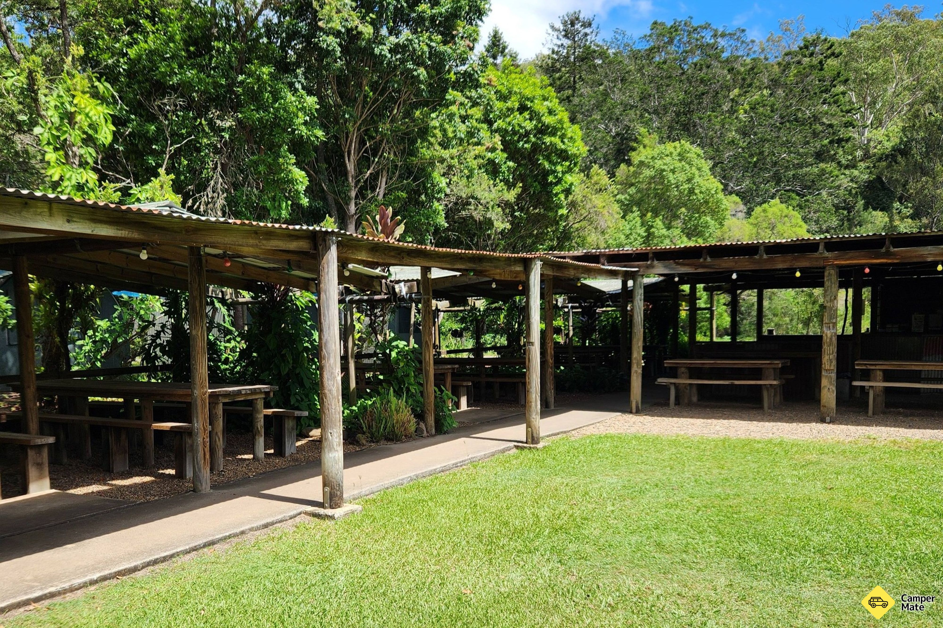 Spring Gully Stays - Image 3
