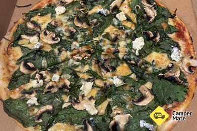 La Pizzeria