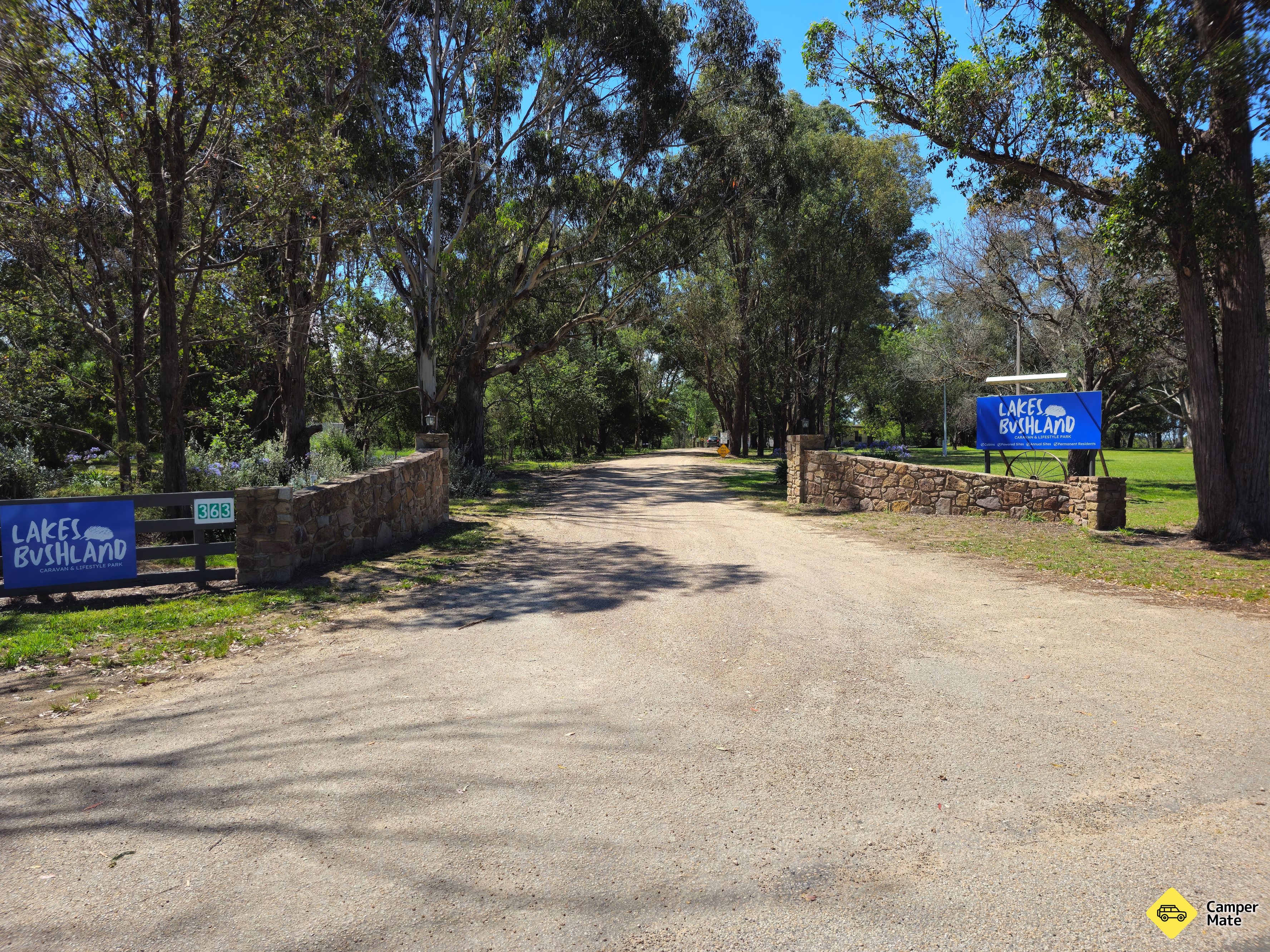 Lakes Bushland Caravan Park के बारे में राय