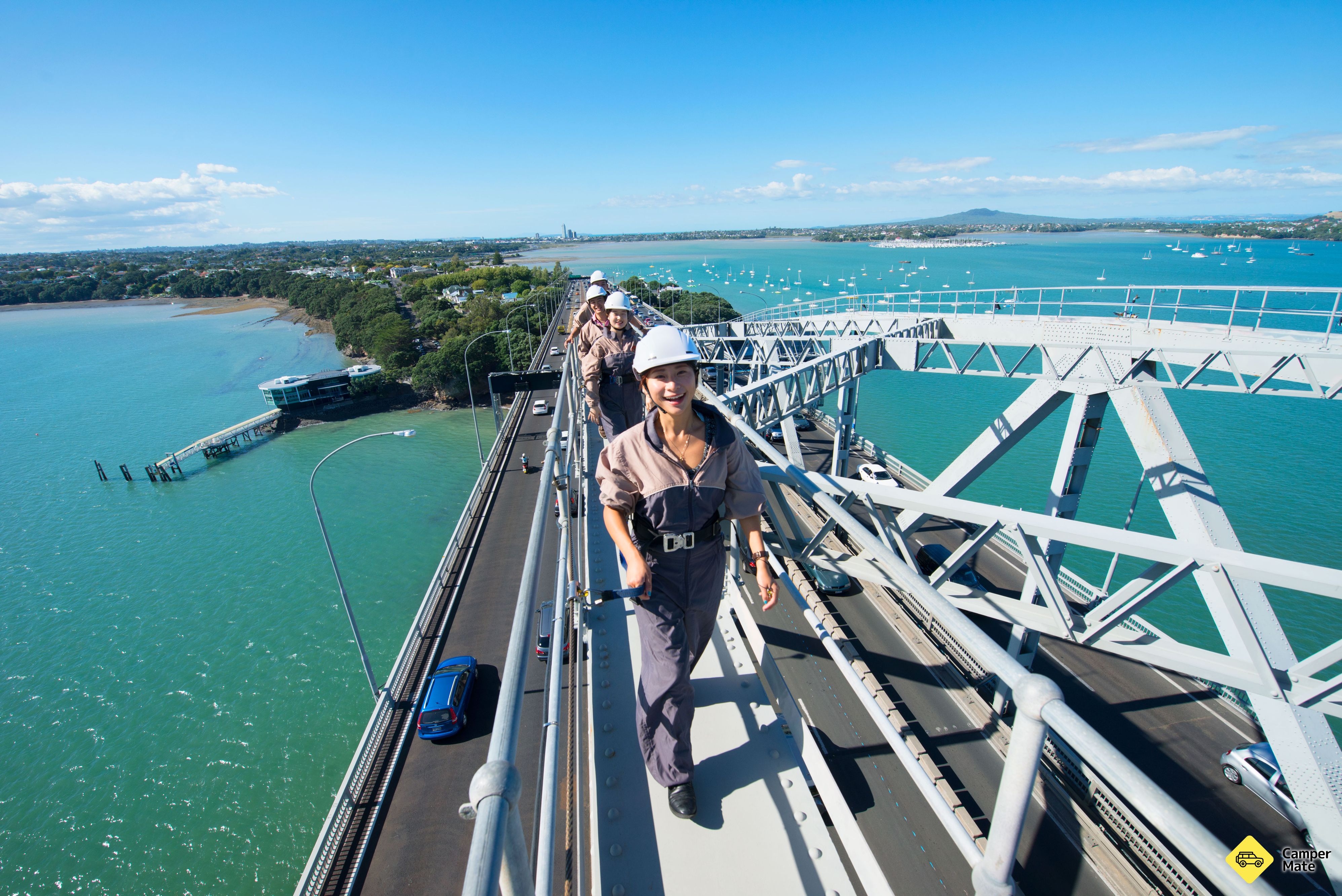 Auckland Bridge Bungy Jumping - Image 3