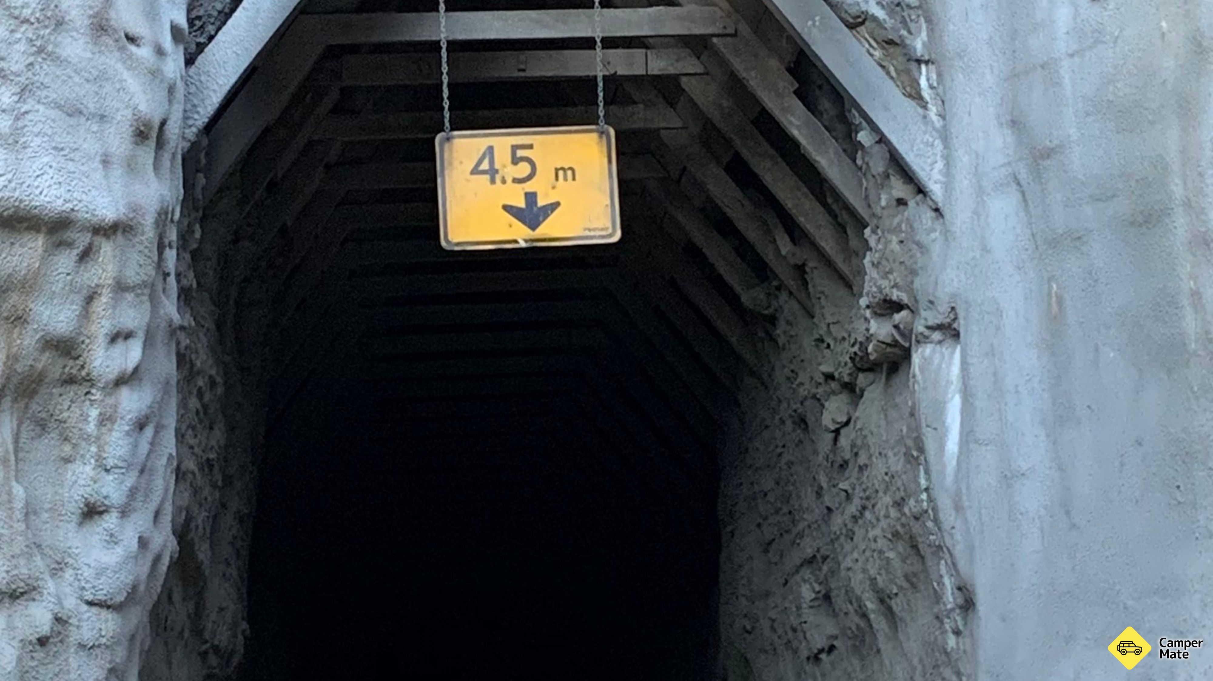 Moki Tunnel