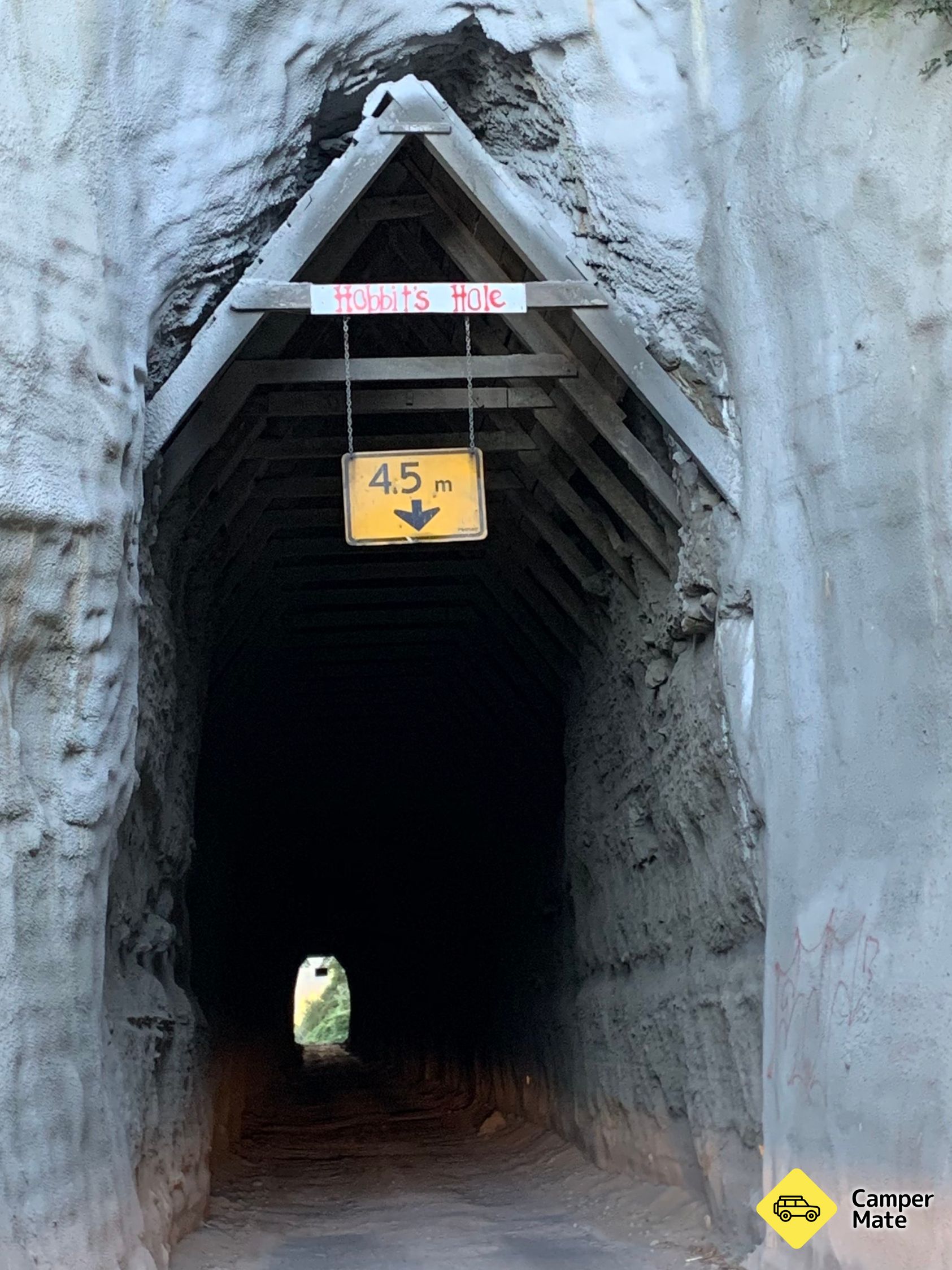 Moki Tunnel
