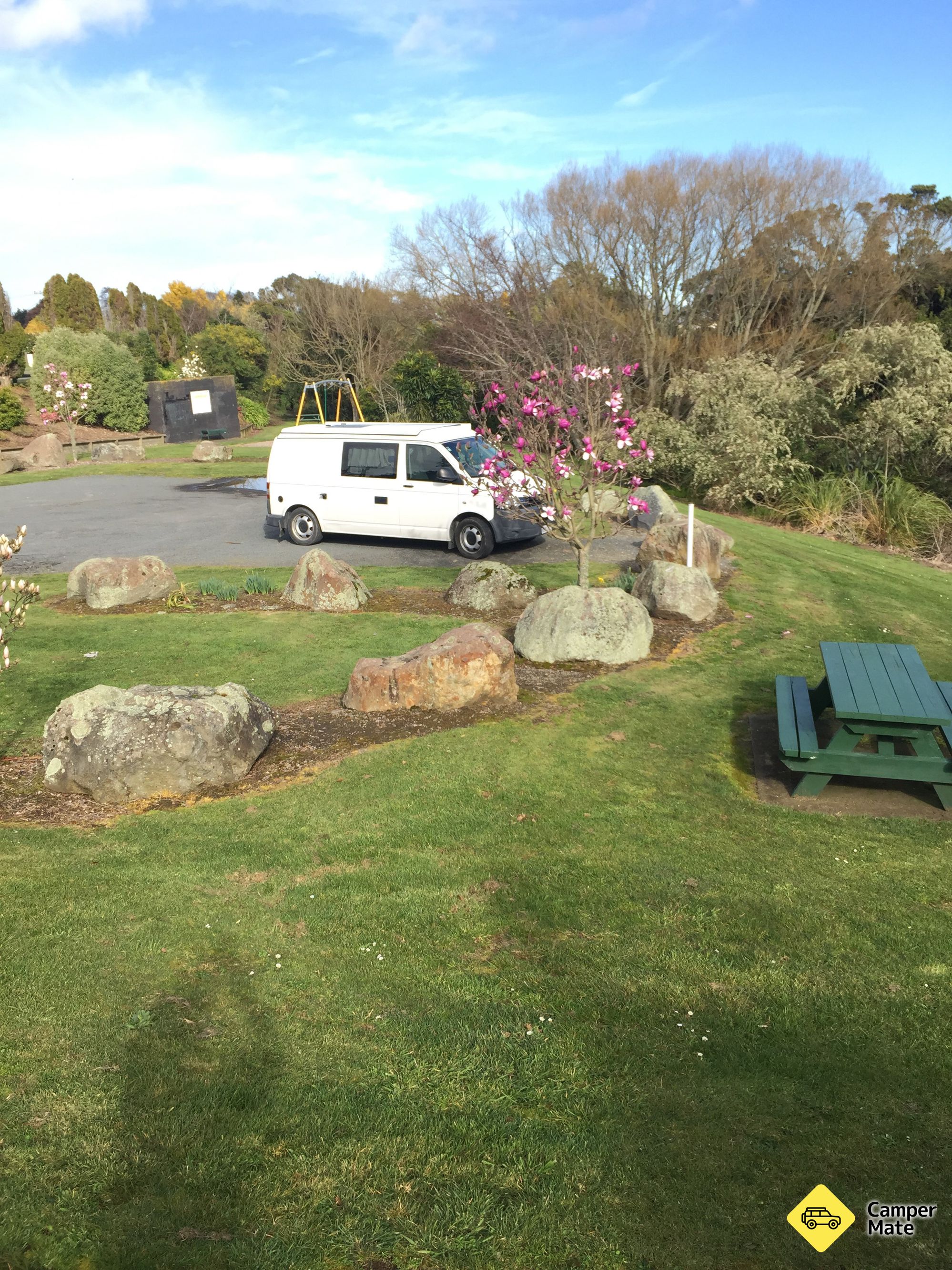 Thoumine Park Carpark