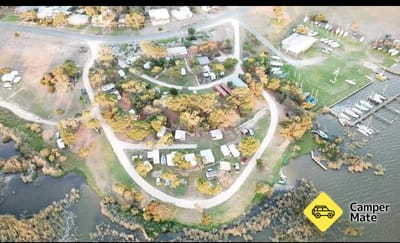 Clayton Bay Riverside Holiday Park