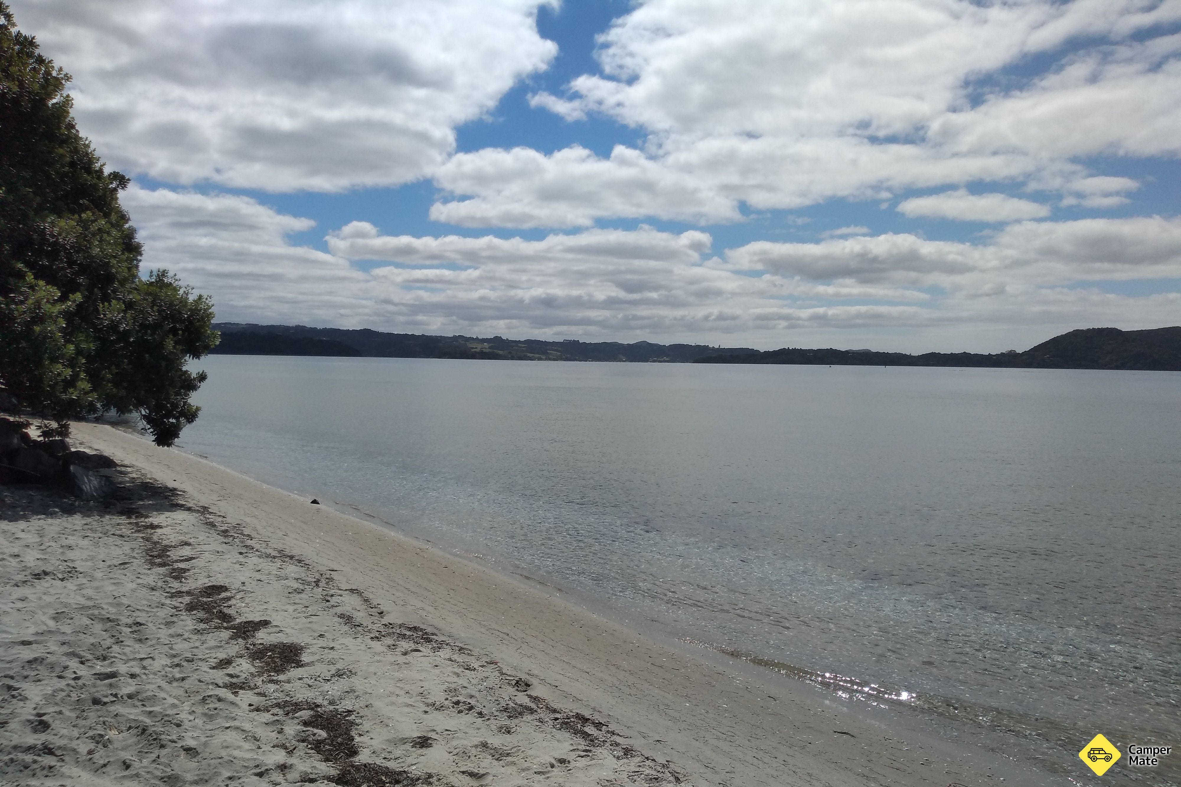 One Tree Point Beach - Image 2