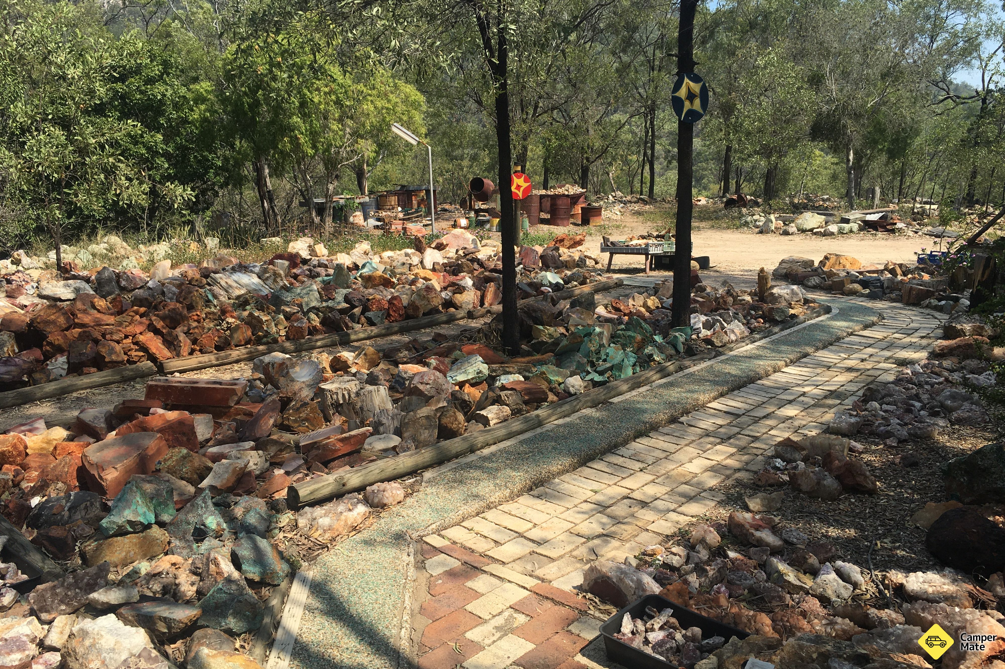 Mount Hay Gemstone Tourist Park - Image 2