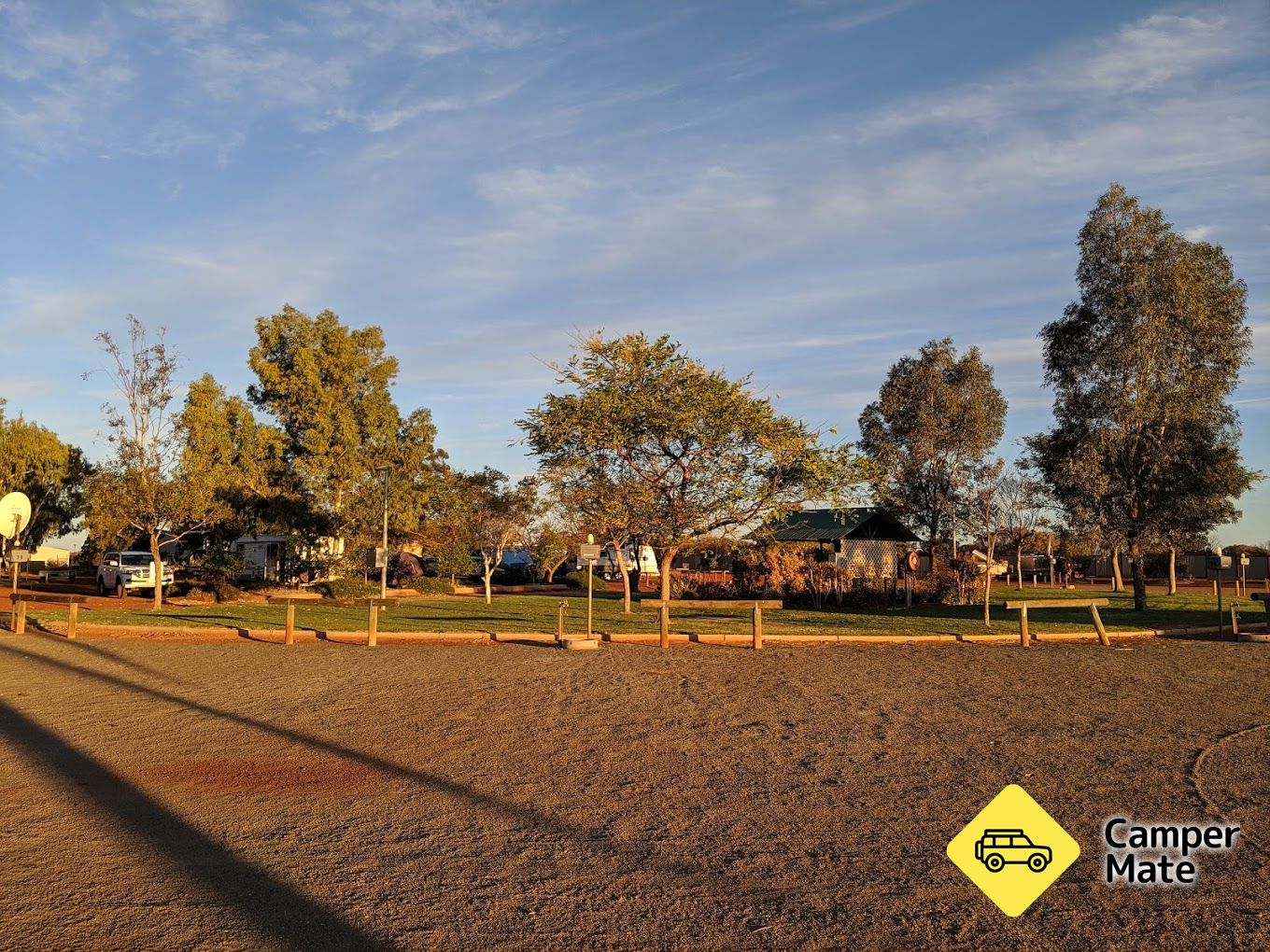 アリス・アトキンソン Sandstone Caravan Park