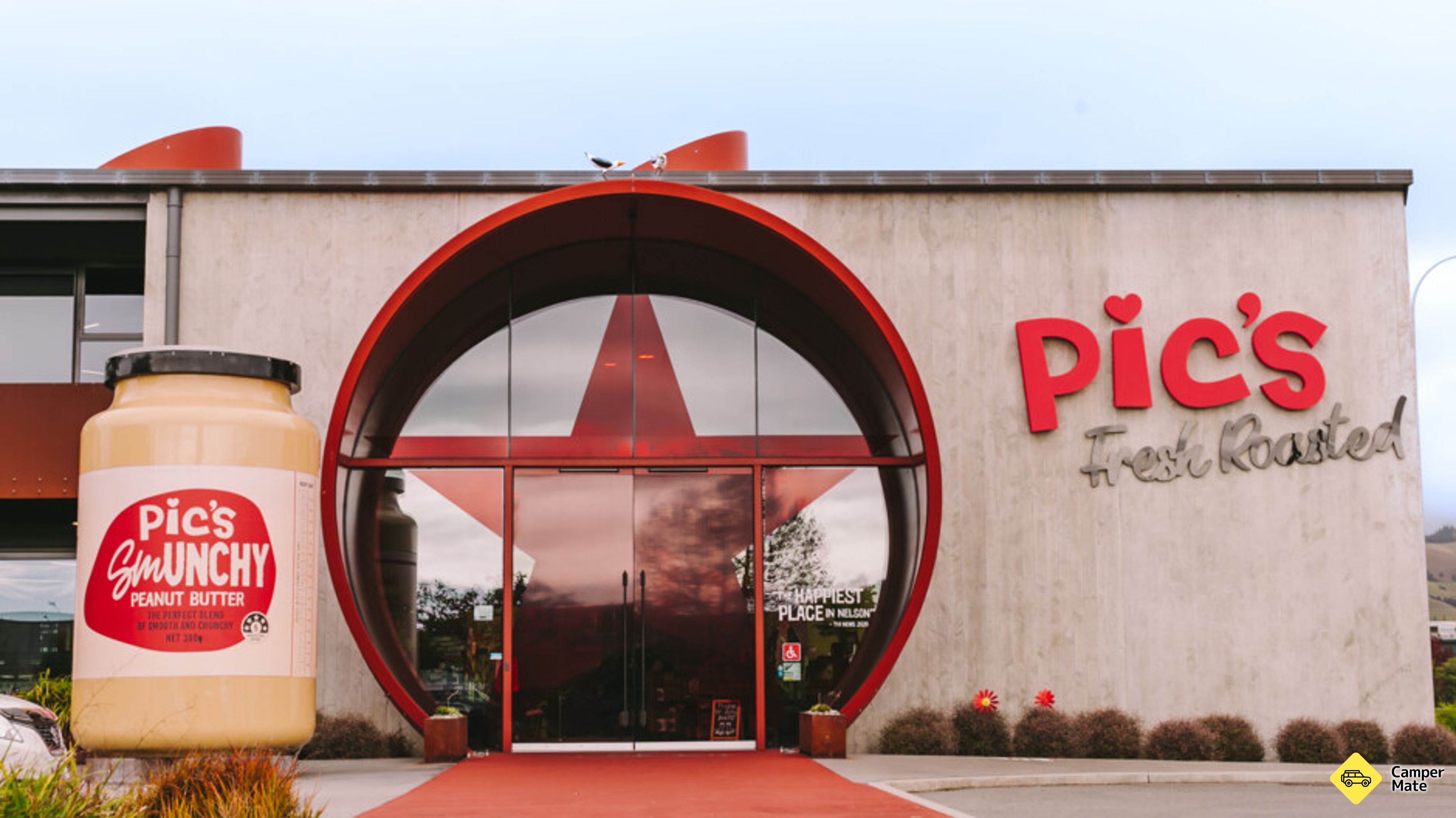 Pik ́s Peanut Butter World (svět arašídového másla)