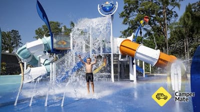 Discovery Parks - 포스터