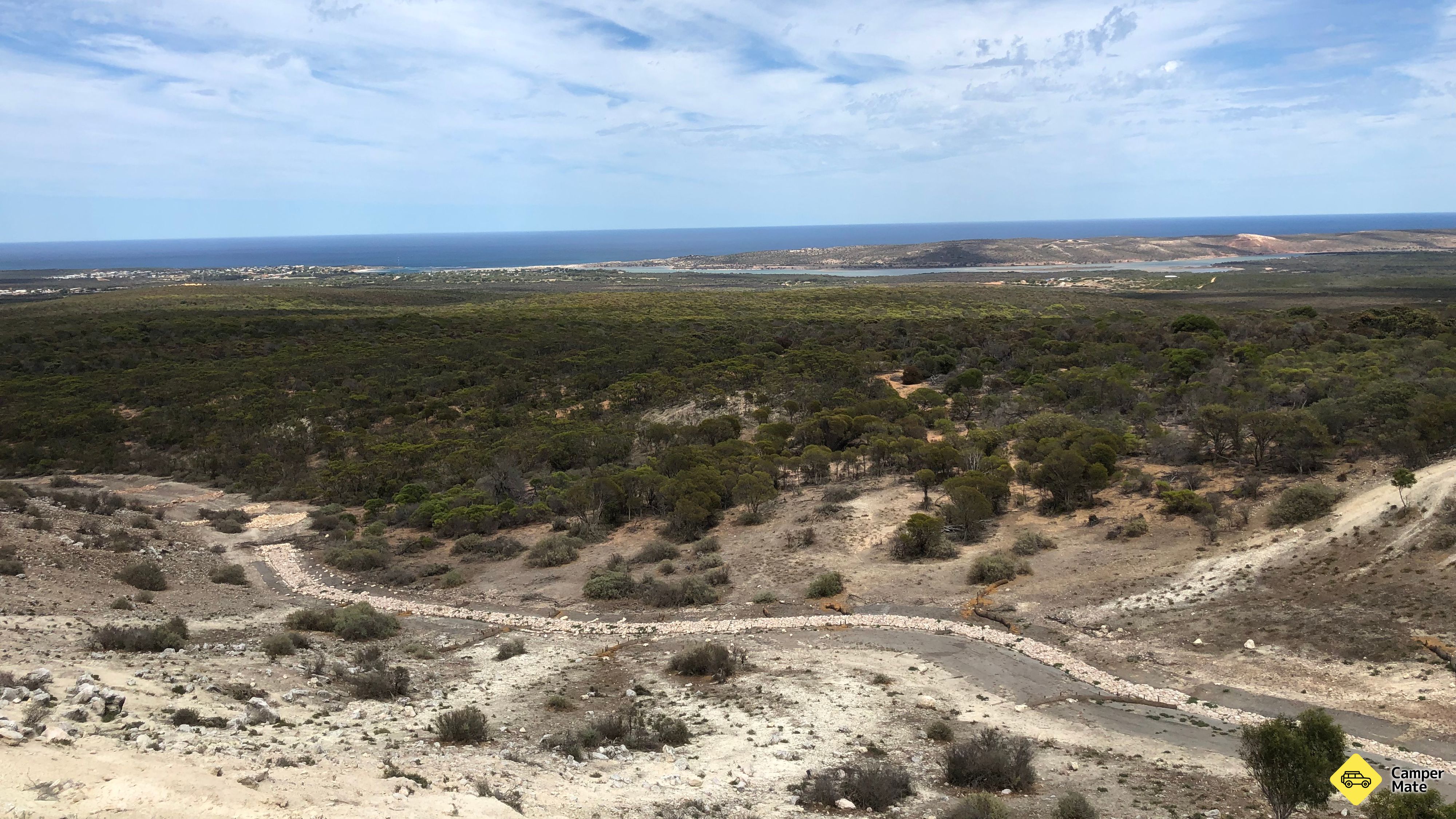 Siguiente Meanarra Hill Lookout