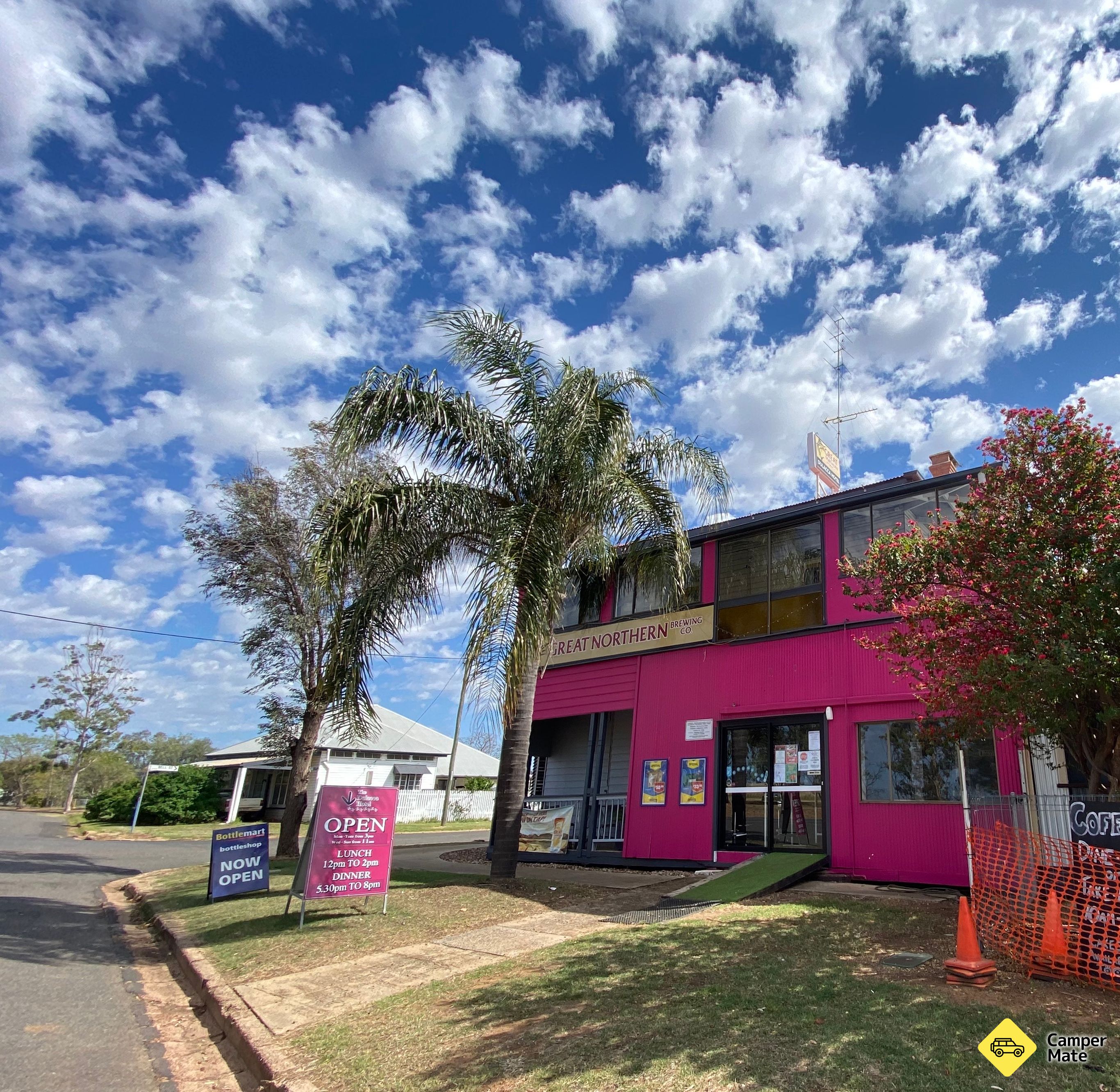 Dulacca Hotel