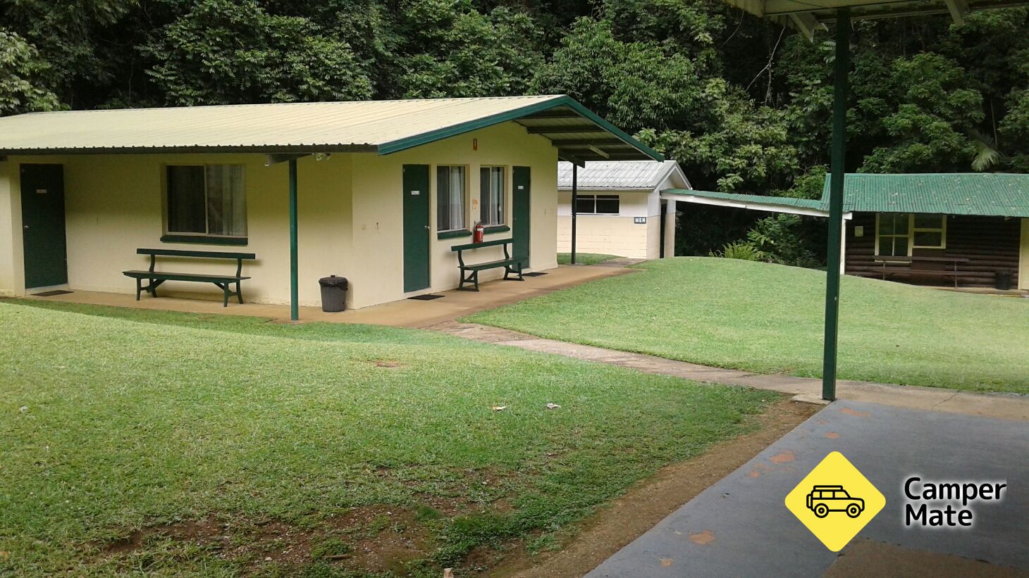 The Log Cabin - Image 3