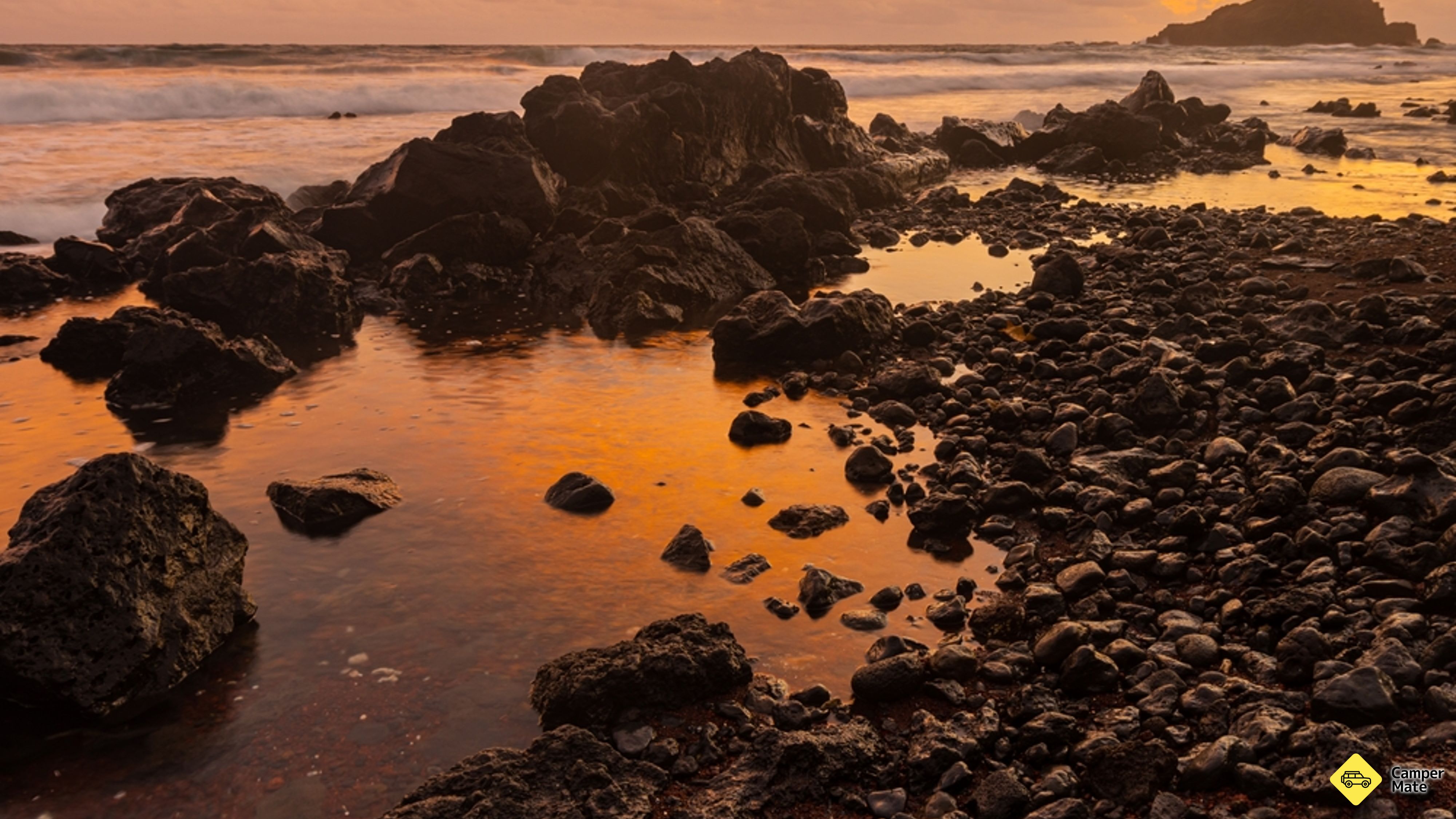 Mokau Beach