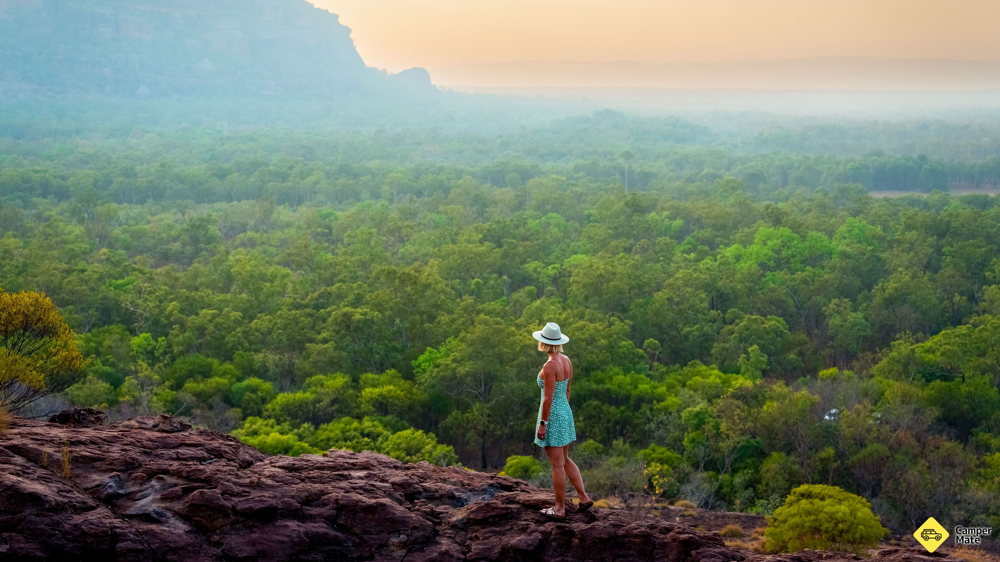 Nawurlandja Lookout و Walk