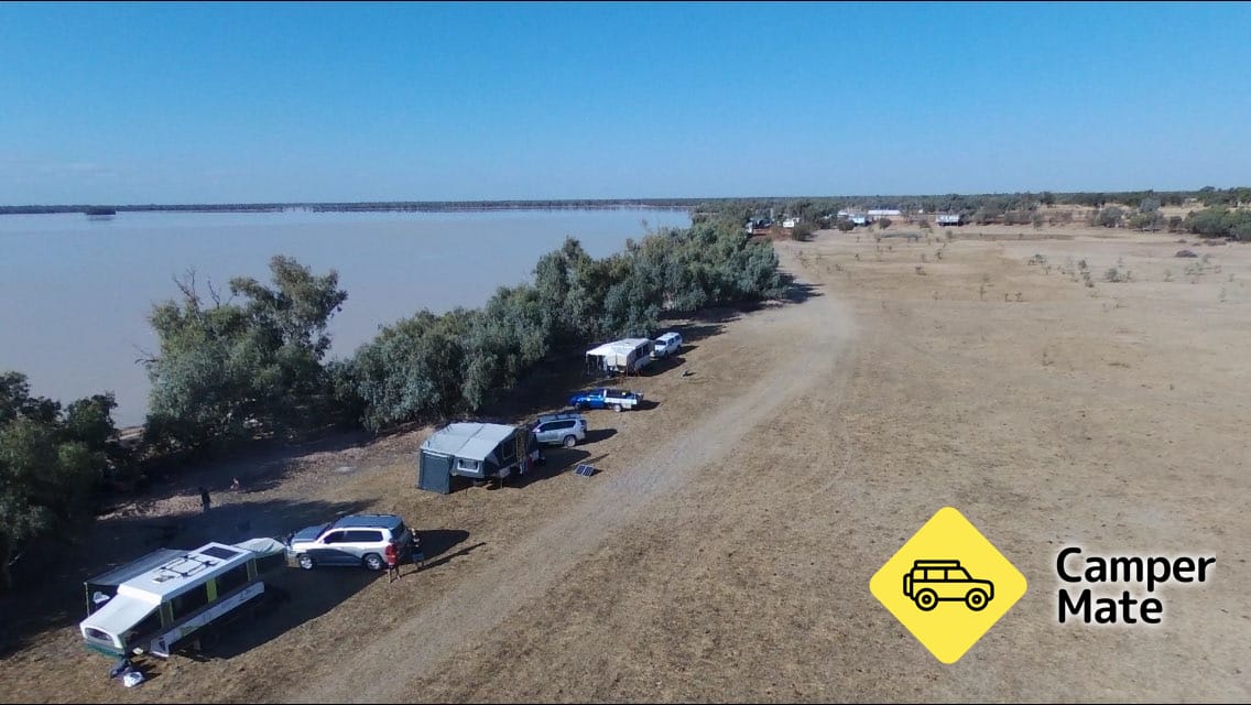 Lake Dunn แคมป์