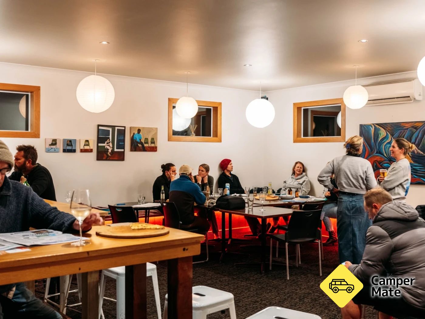 Neighbourhood Pizzeria - Image 2