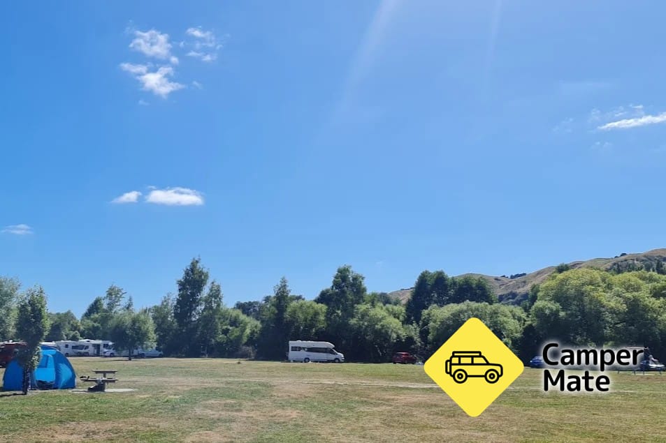Bartletts Ford Reserve