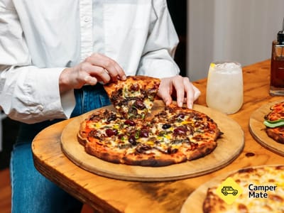 Neighbourhood Pizzeria